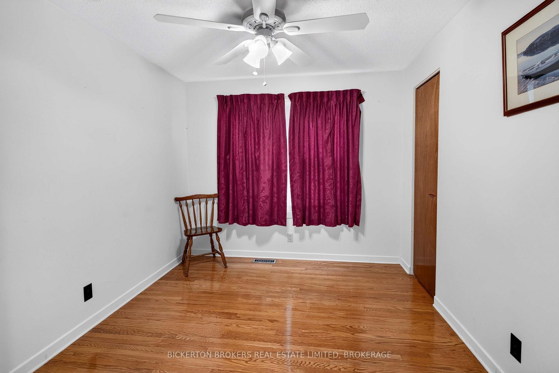 Photo 14 of 160 Elmwood Drive, Gananoque, Gananoque — HOMEH