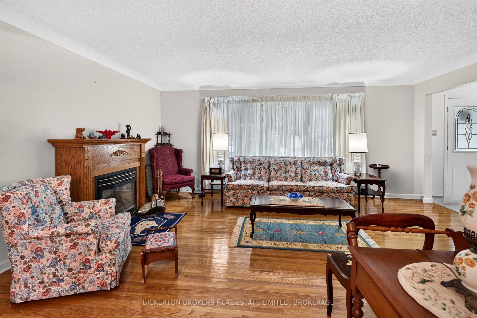 Photo 34 of 160 Elmwood Drive, Gananoque, Gananoque — HOMEH