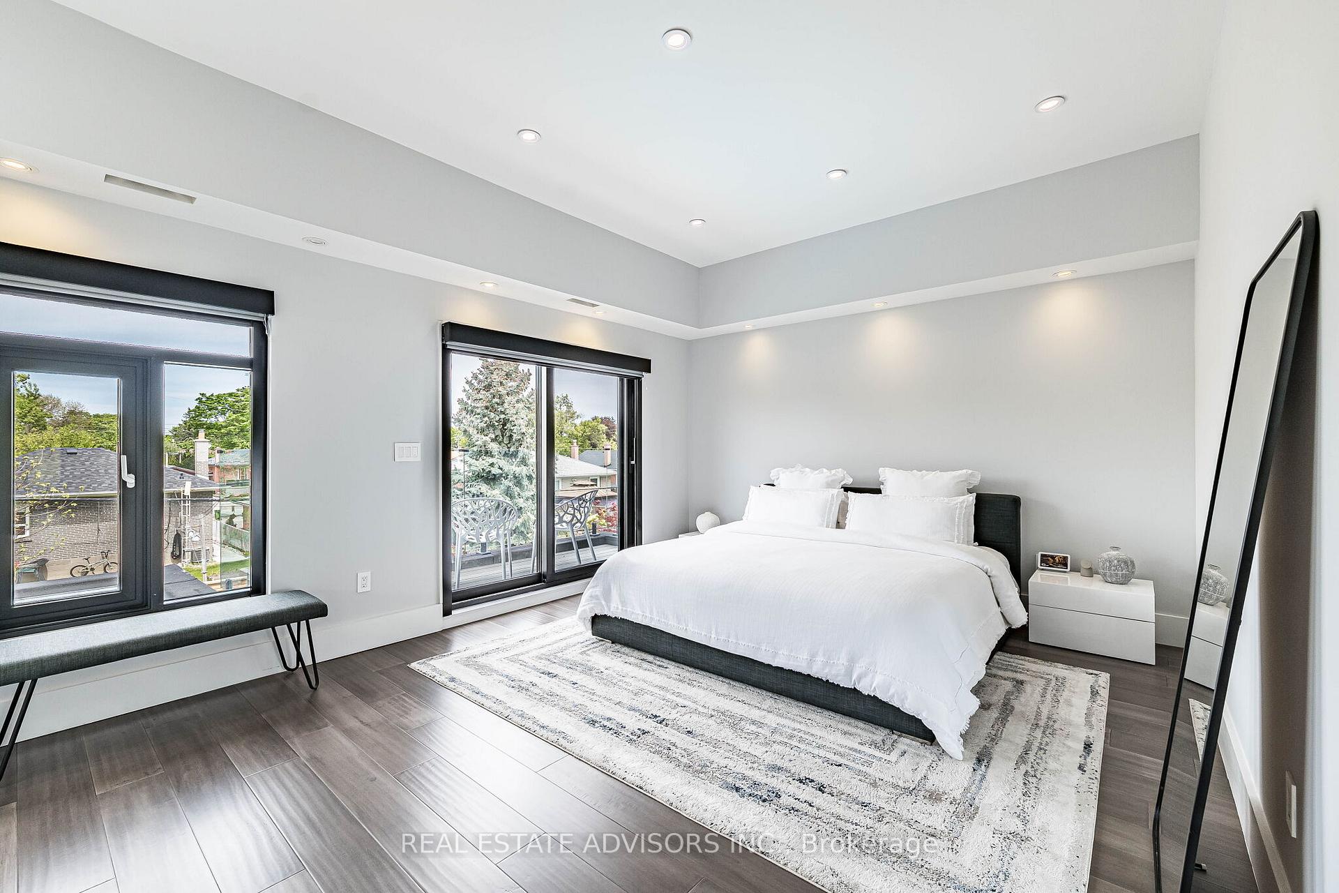 Photo 14 of 50 Beckwith Road E, Etobicoke, Eringate-Centennial-West Deane — HOMEH