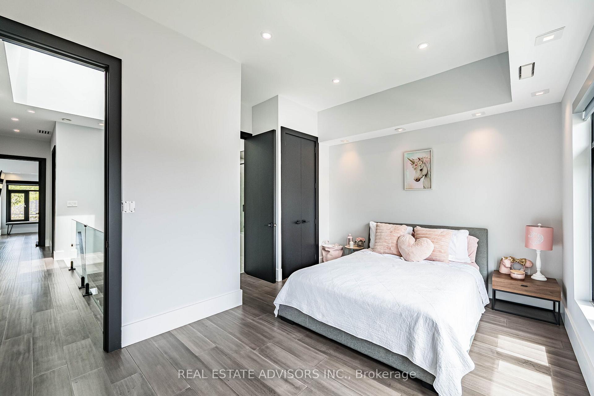 Photo 20 of 50 Beckwith Road E, Etobicoke, Eringate-Centennial-West Deane — HOMEH