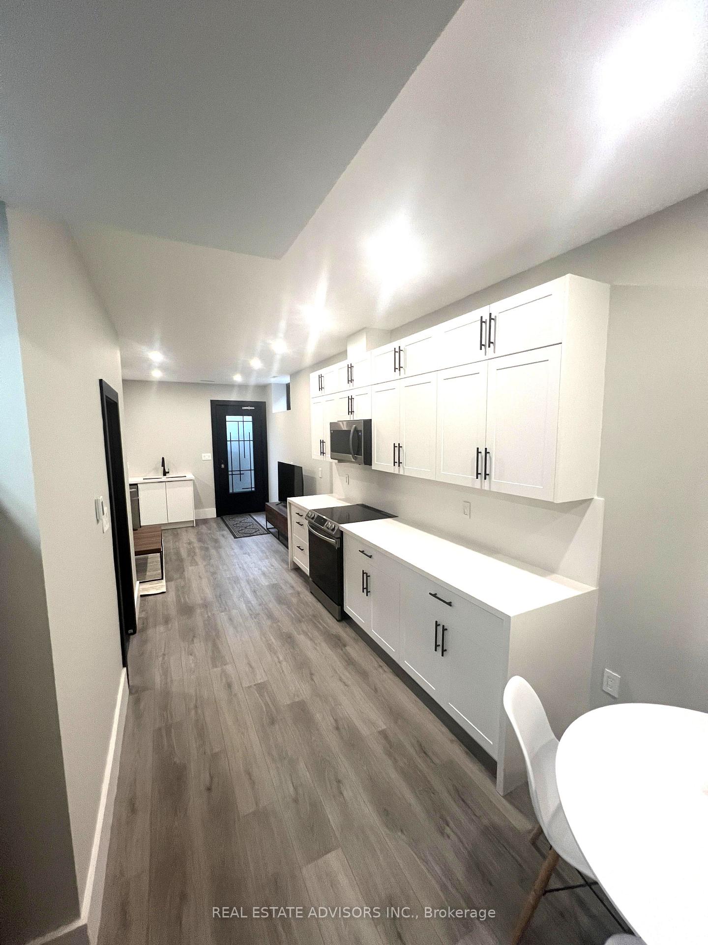 Photo 47 of 50 Beckwith Road E, Etobicoke, Eringate-Centennial-West Deane — HOMEH