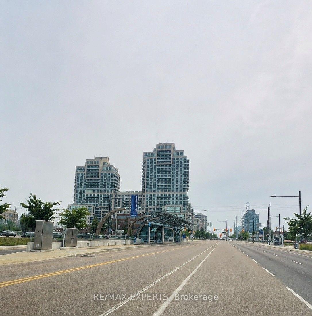 Front of Unit 1611, 9205 Yonge Street