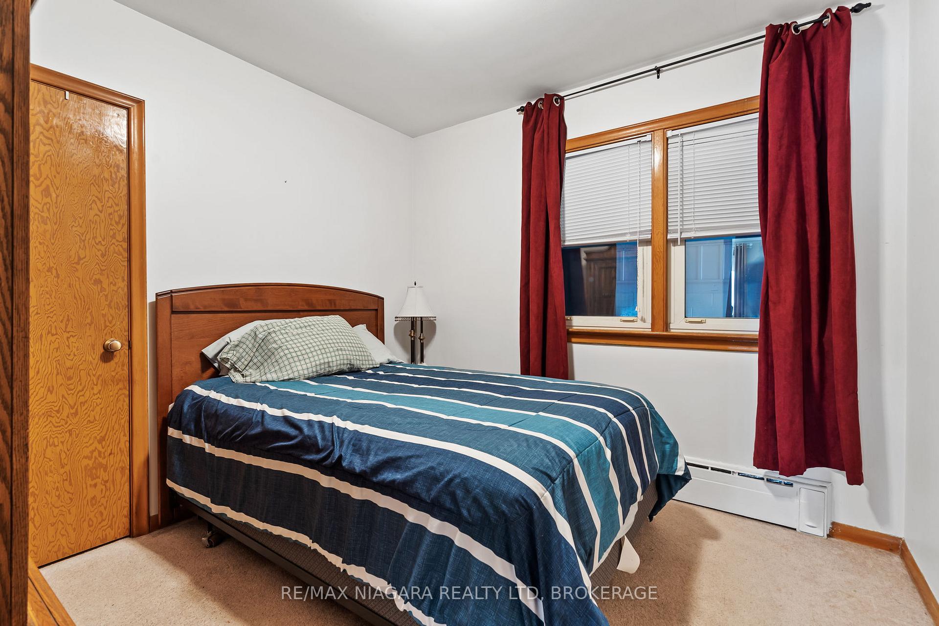 Photo 8 of 419 Steele Street, Port Colborne, Sugarloaf — HOMEH