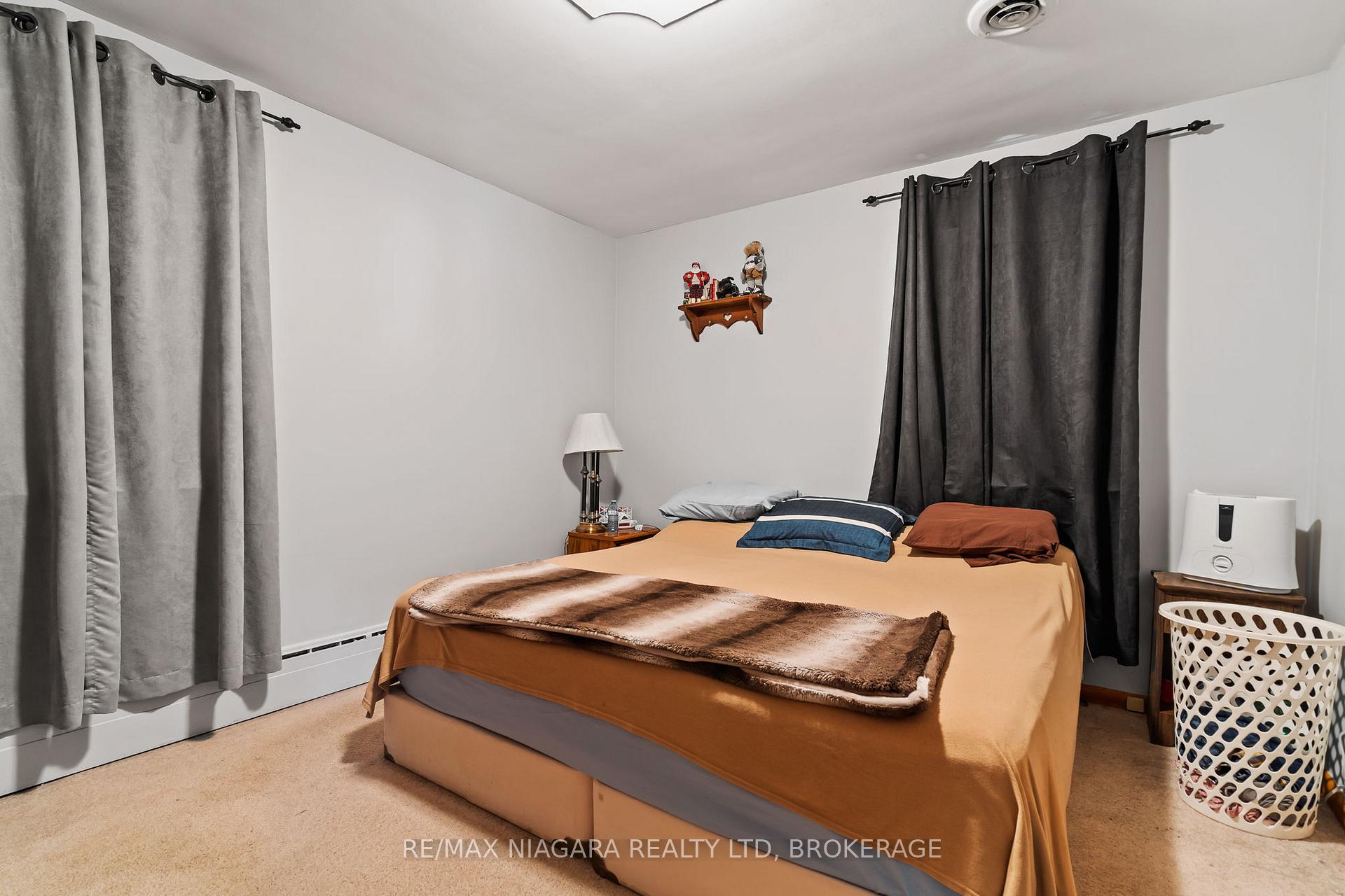 Photo 9 of 419 Steele Street, Port Colborne, Sugarloaf — HOMEH