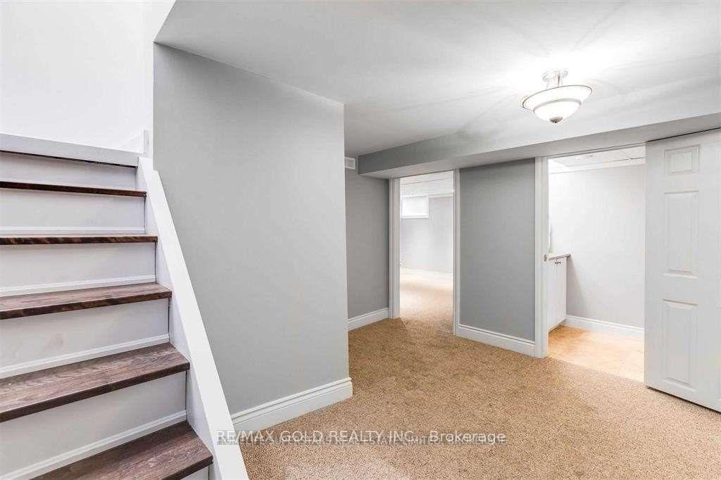 Photo 14 of 3472 Rexway Drive, Burlington, Roseland — HOMEH