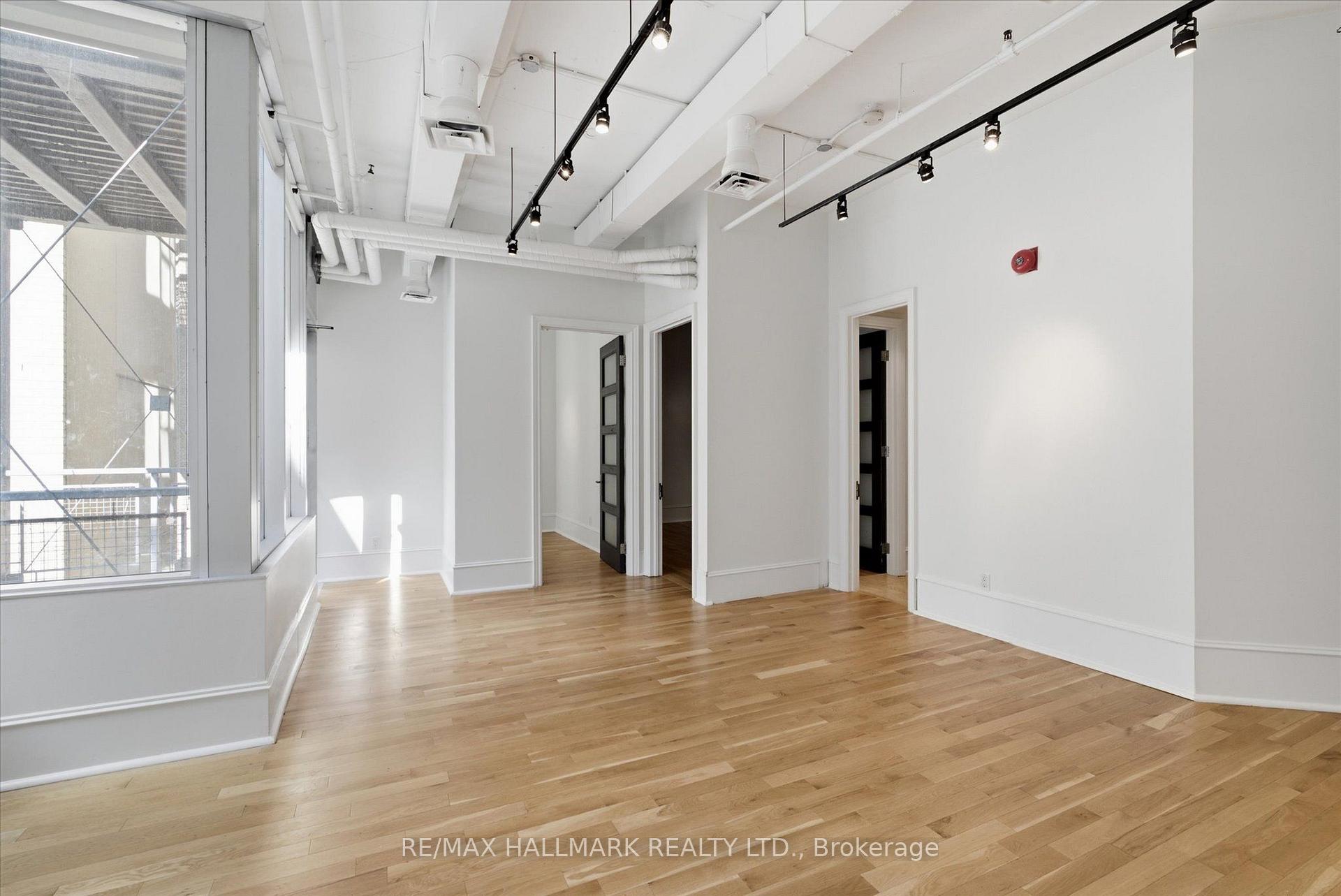 Photo 14 of Unit 306, 477 Richmond Street W, Toronto, Waterfront Communities — HOMEH