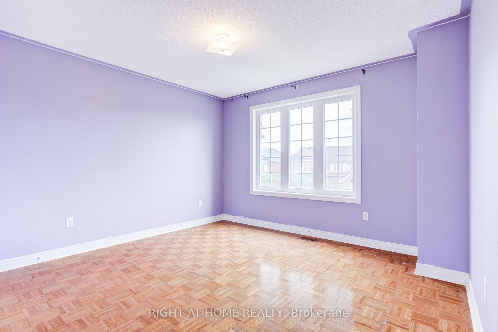 Photo 23 of 6 Hidden Peak Drive, Brampton, Sandringham-Wellington — HOMEH