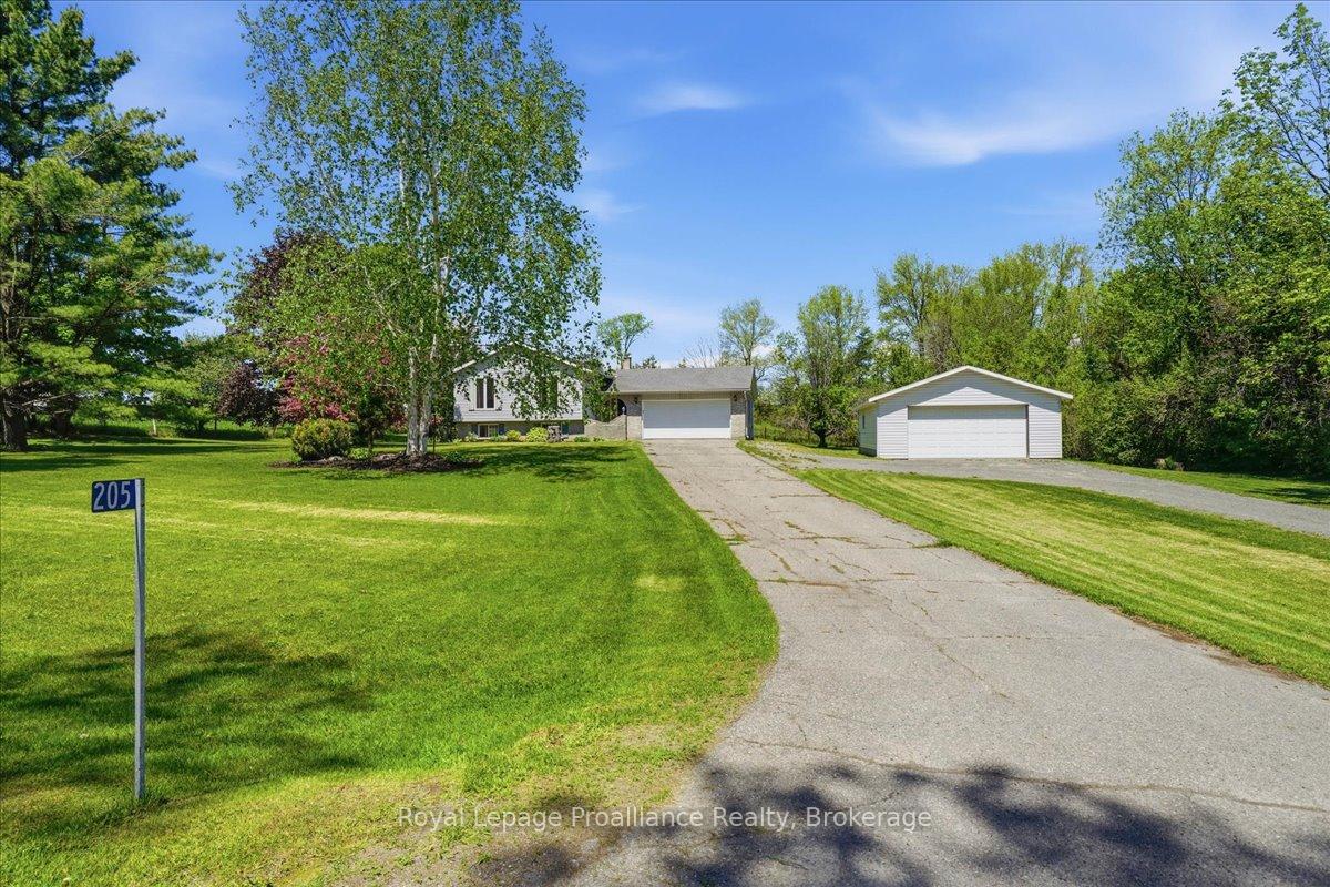 Photo 33 of 205 Bethel Road, Belleville, Thurlow Ward — HOMEH