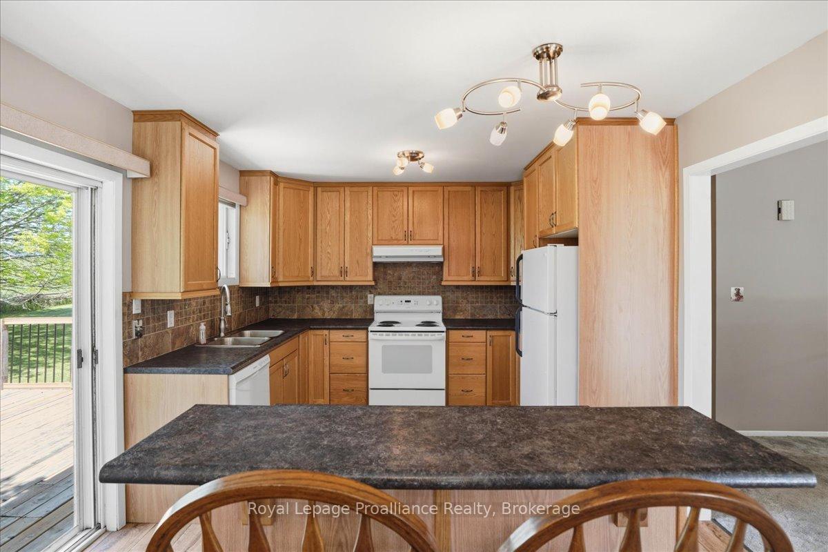 Photo 6 of 205 Bethel Road, Belleville, Thurlow Ward — HOMEH