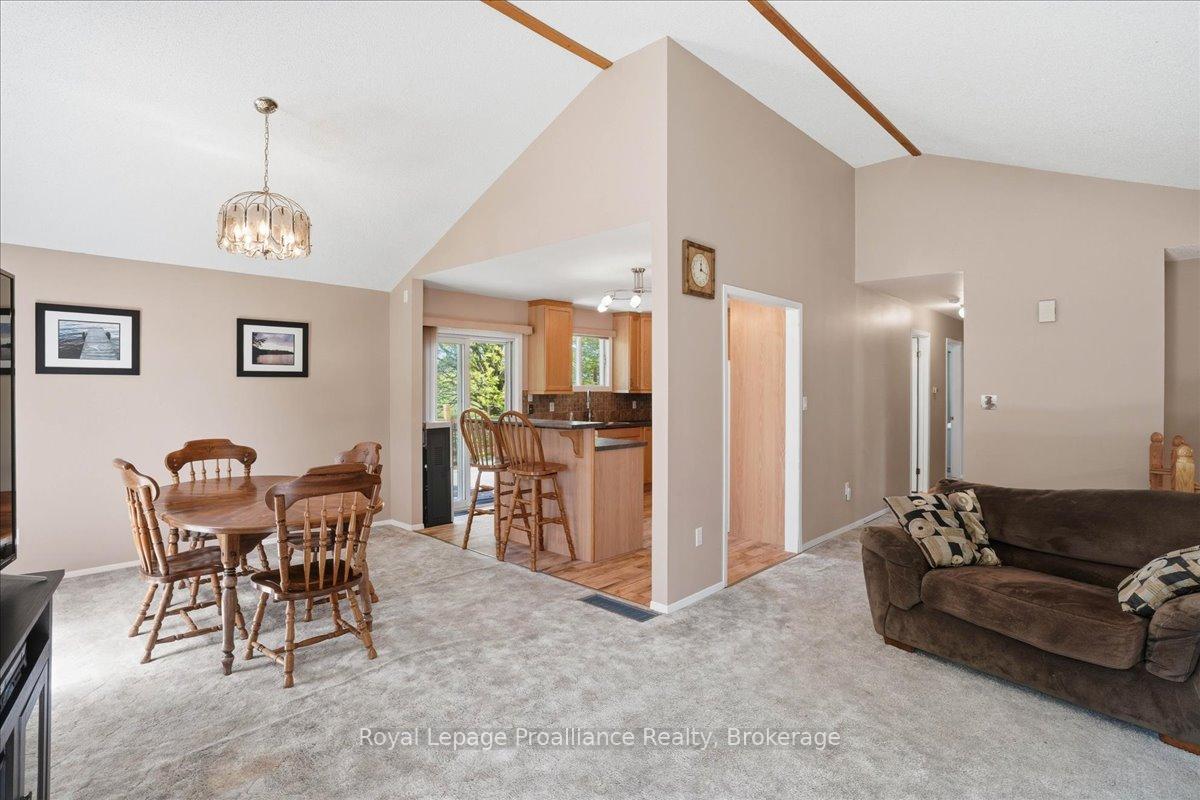 Photo 10 of 205 Bethel Road, Belleville, Thurlow Ward — HOMEH