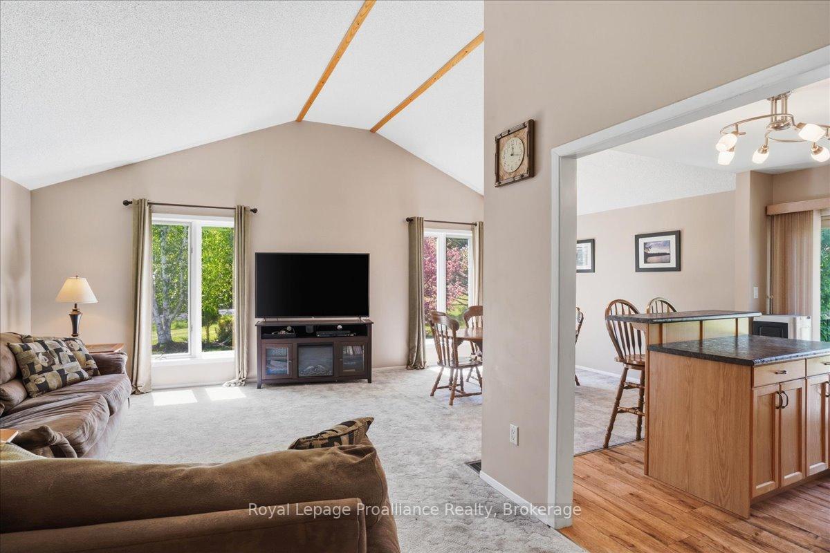 Photo 11 of 205 Bethel Road, Belleville, Thurlow Ward — HOMEH