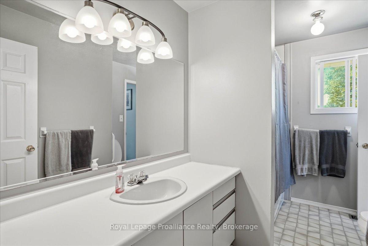 Photo 18 of 205 Bethel Road, Belleville, Thurlow Ward — HOMEH