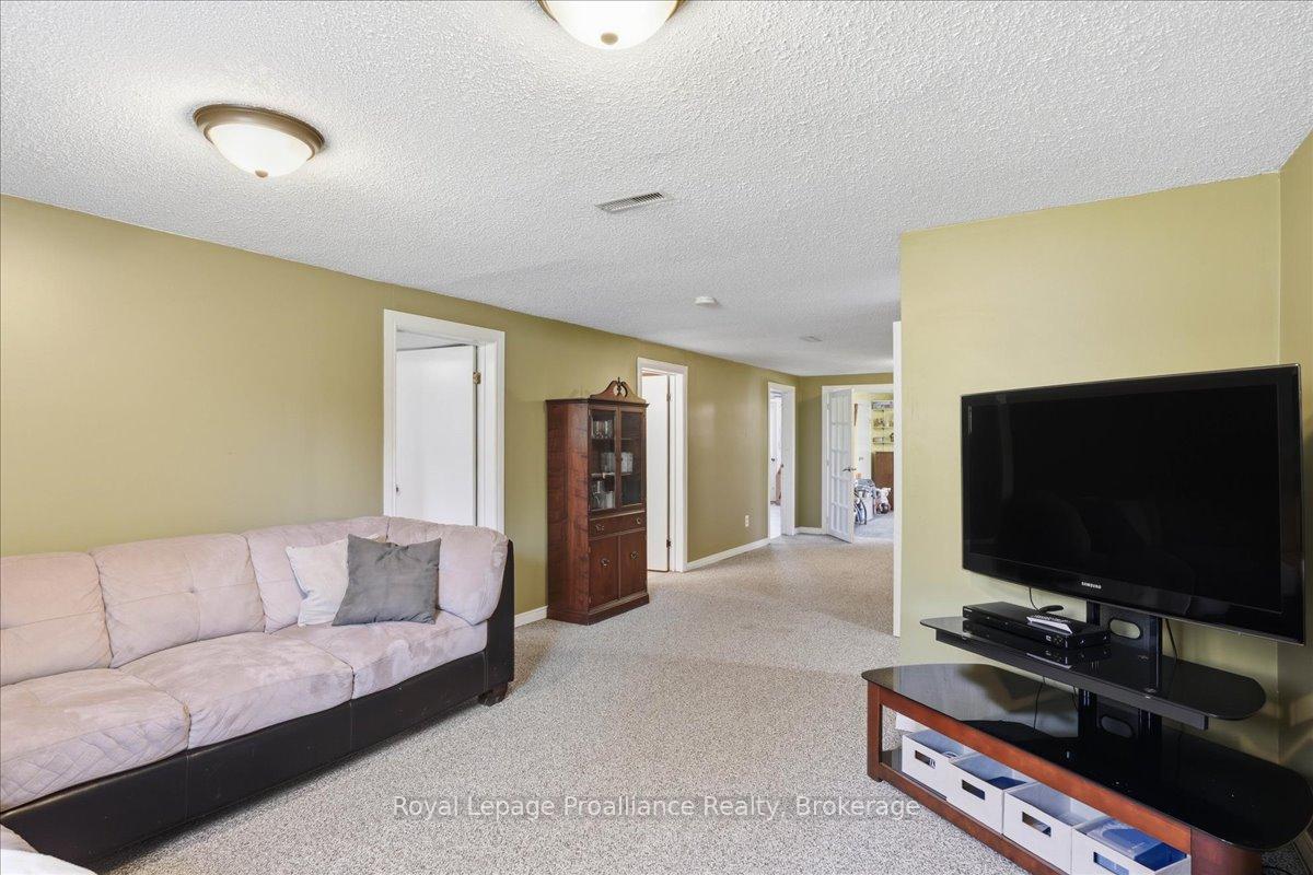 Photo 21 of 205 Bethel Road, Belleville, Thurlow Ward — HOMEH