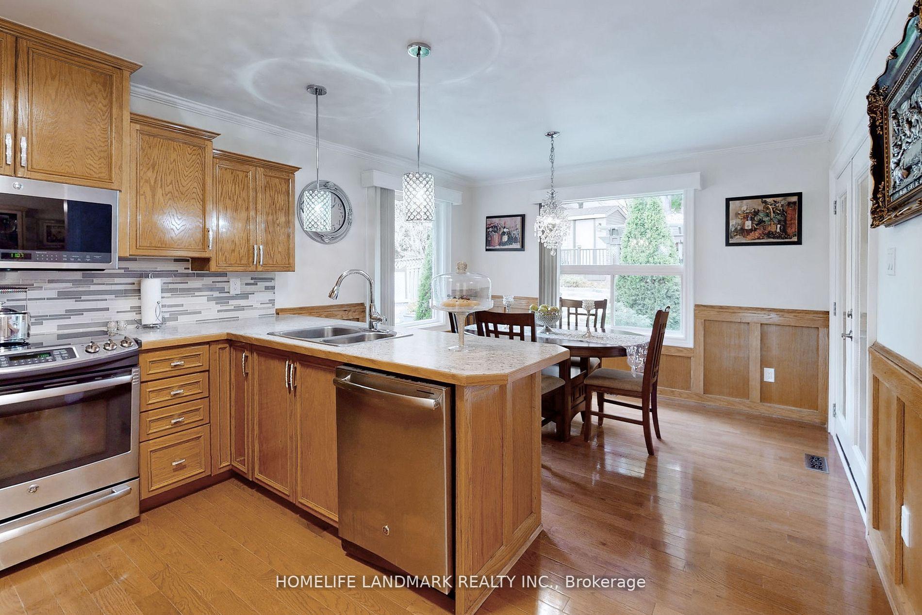 Photo 12 of 274 Edgehill Drive, Barrie, Ardagh — HOMEH