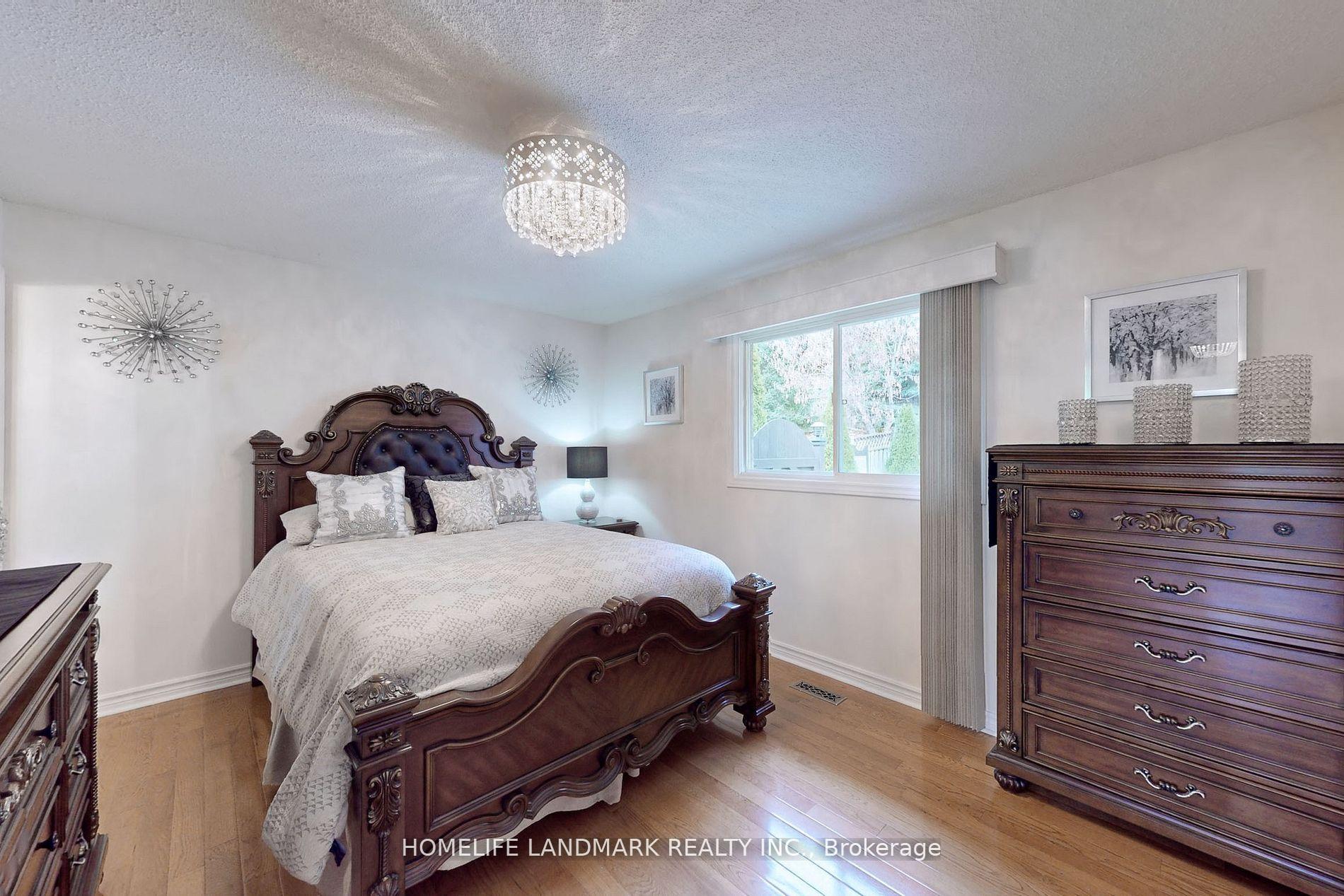 Photo 20 of 274 Edgehill Drive, Barrie, Ardagh — HOMEH
