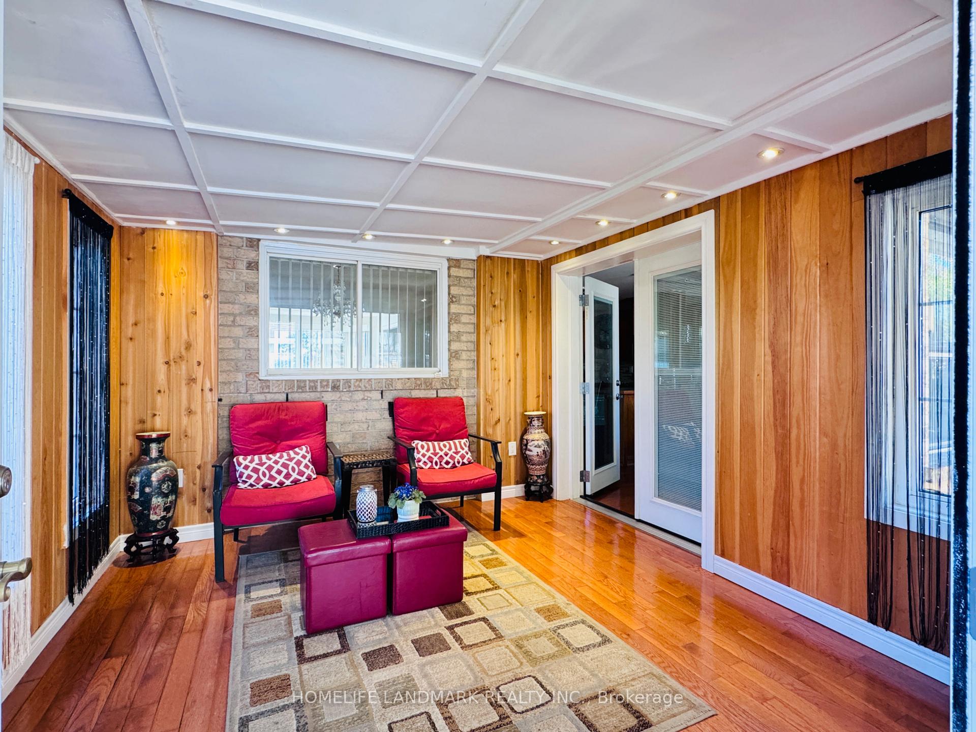 Photo 32 of 274 Edgehill Drive, Barrie, Ardagh — HOMEH