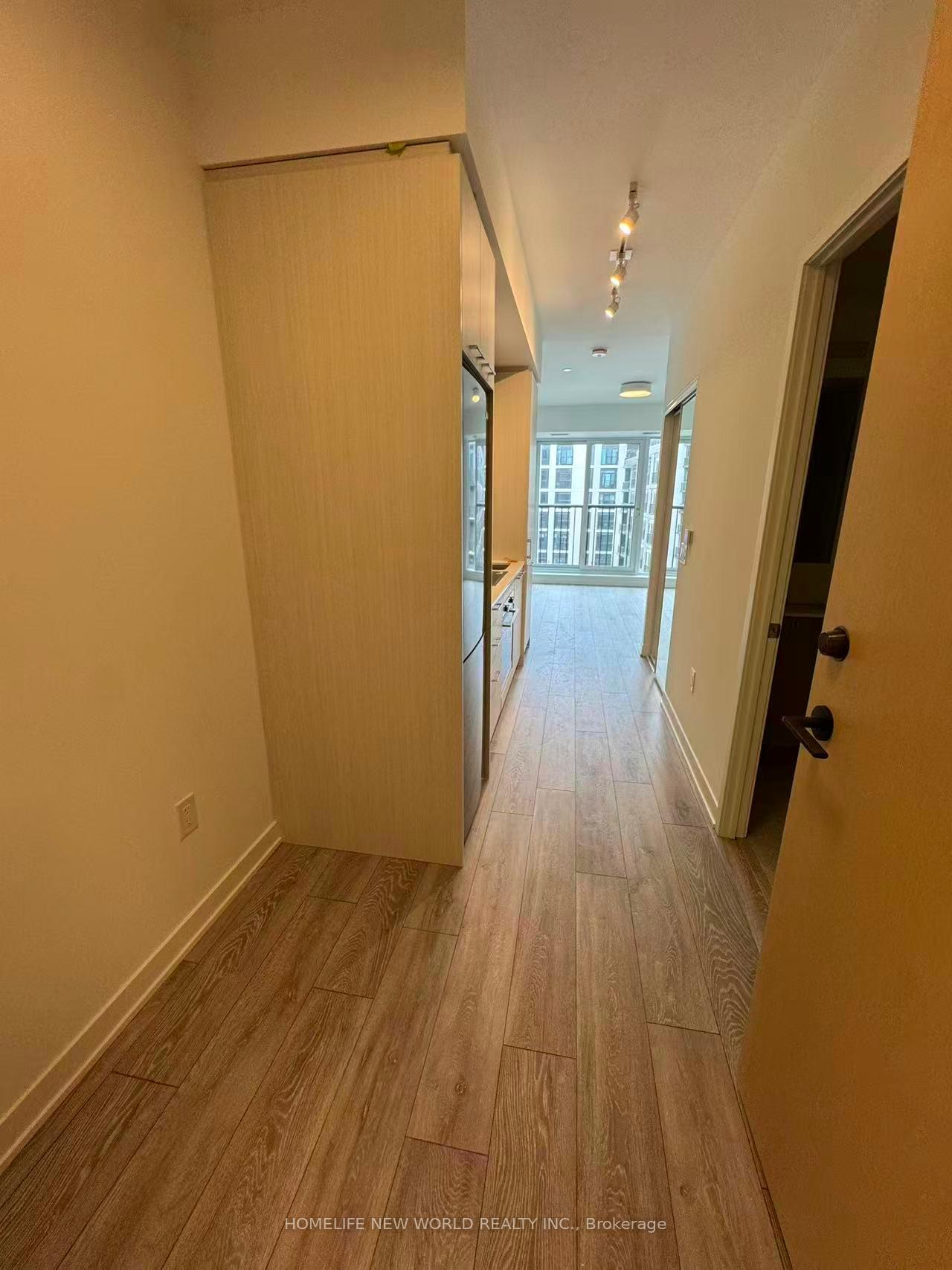 Photo 2 of Unit 502, 10 Oak Street, Toronto, Regent Park — HOMEH