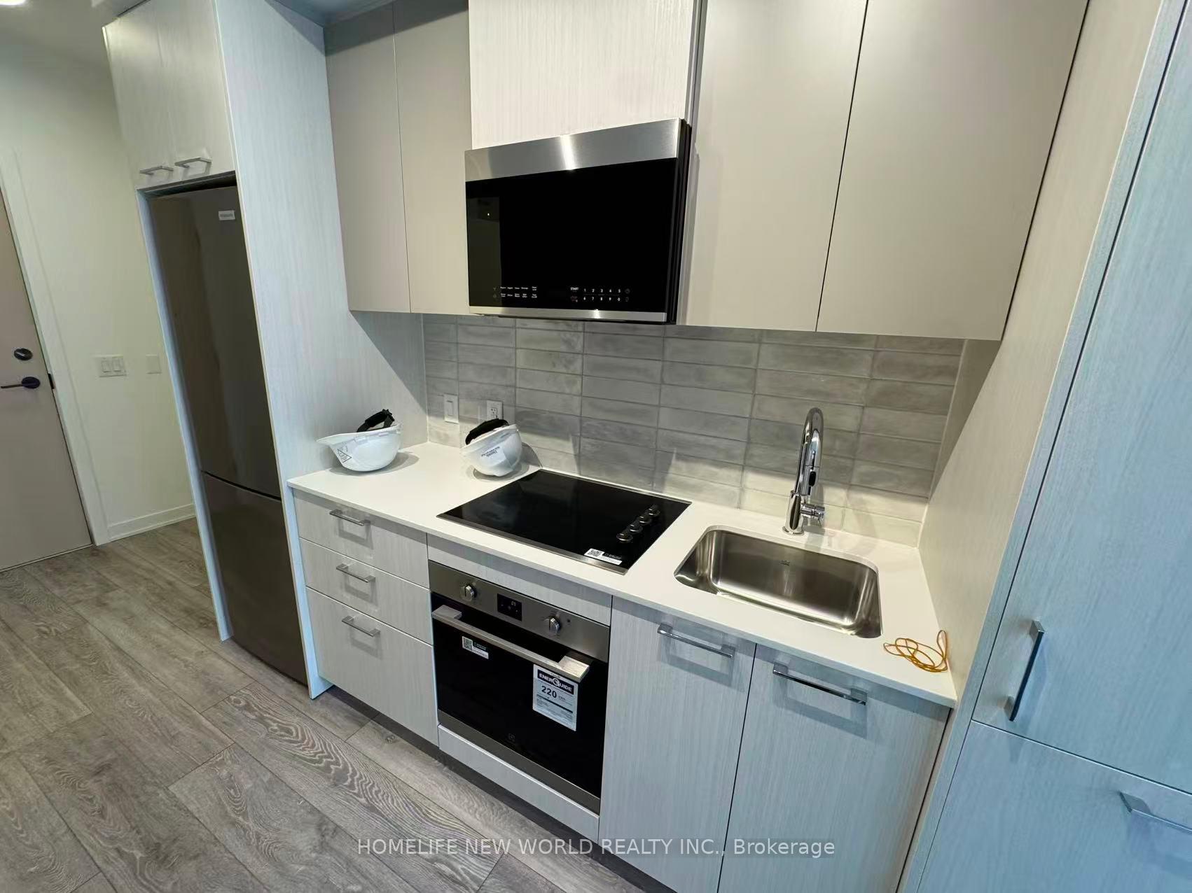 Photo 3 of Unit 502, 10 Oak Street, Toronto, Regent Park — HOMEH