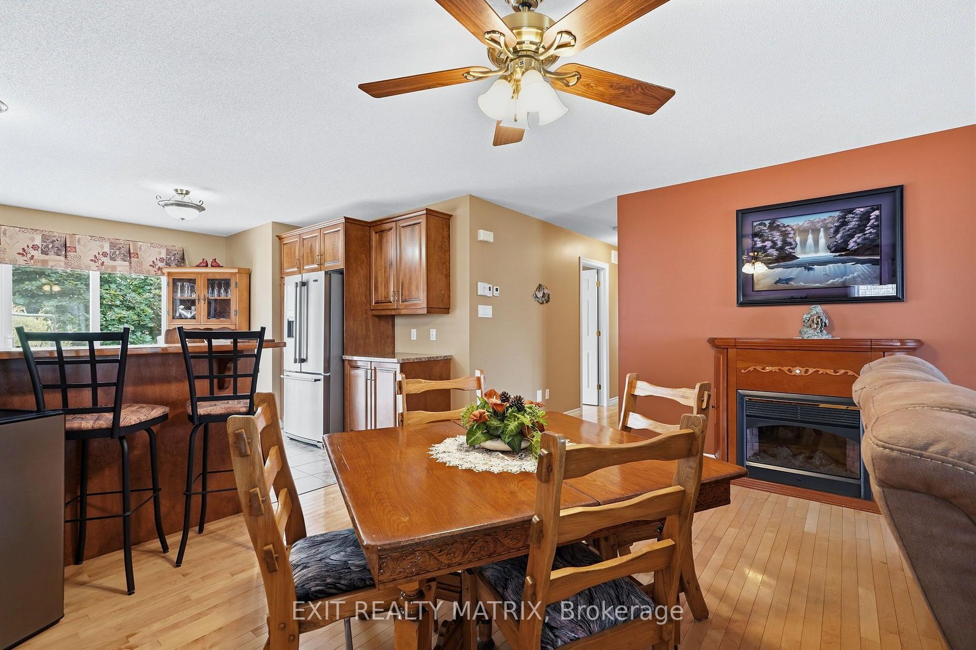 Photo 10 of 662 Des Erables Promenade, Casselman, Casselman — HOMEH