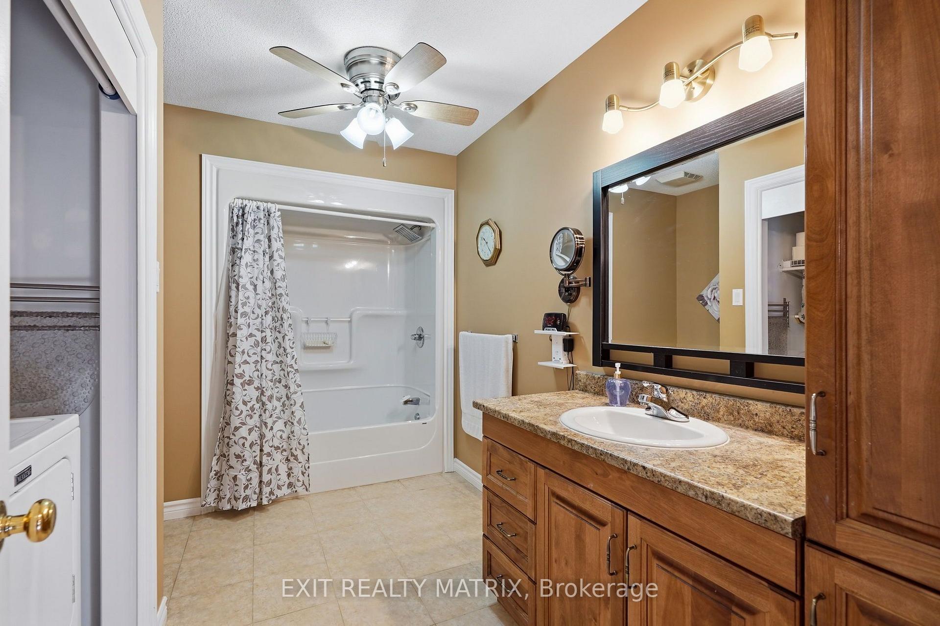 Photo 19 of 662 Des Erables Promenade, Casselman, Casselman — HOMEH