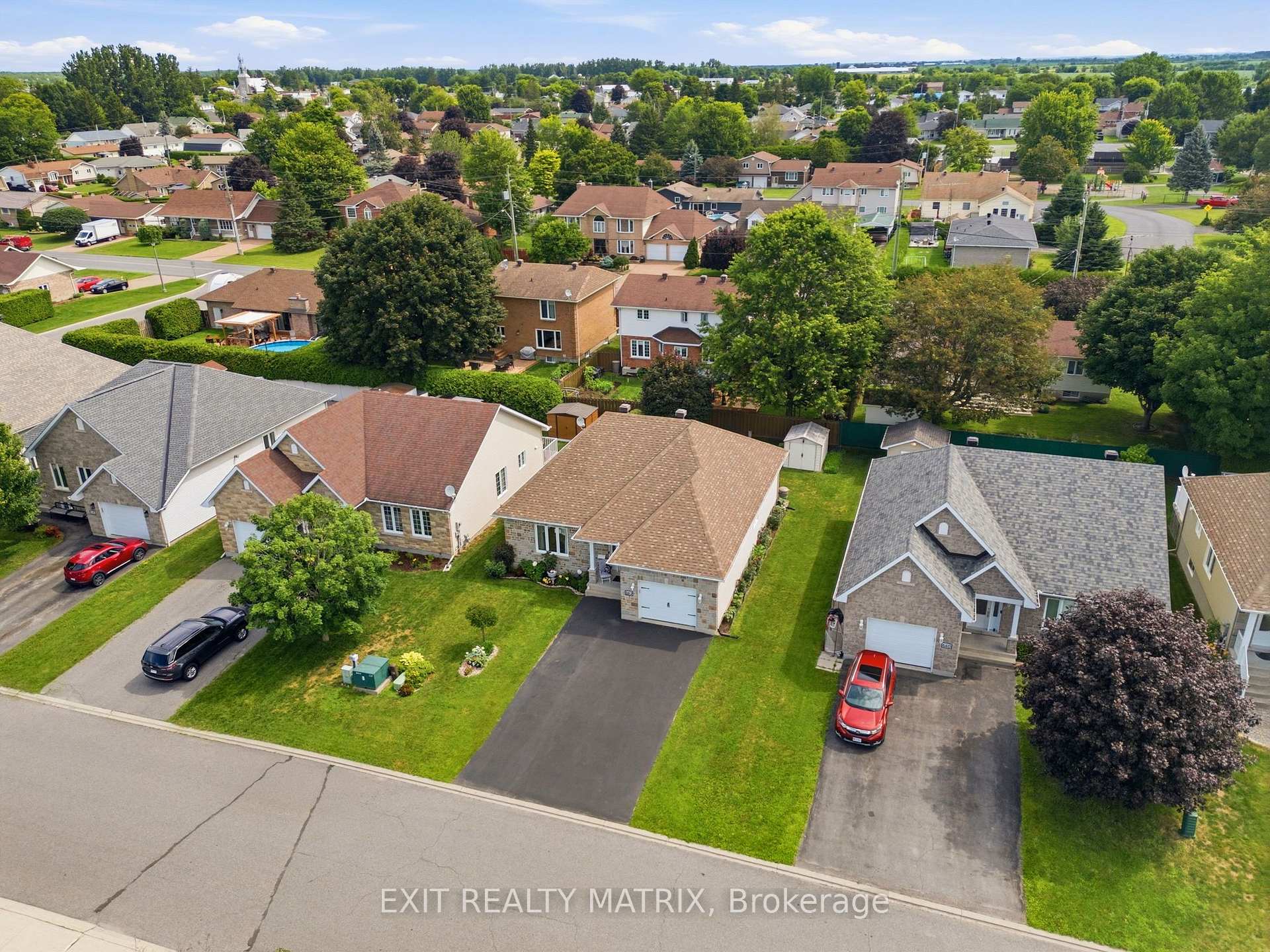 Photo 34 of 662 Des Erables Promenade, Casselman, Casselman — HOMEH