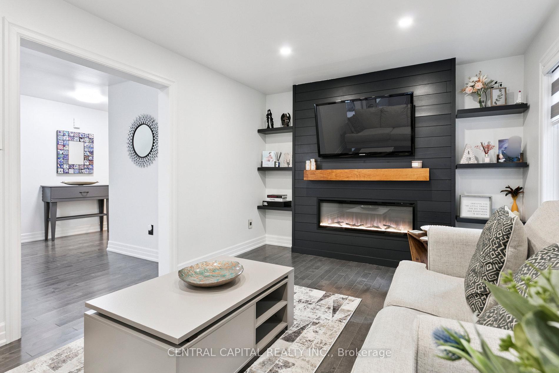 Photo 6 of 3389 Hargrove Road, Mississauga, Erin Mills — HOMEH