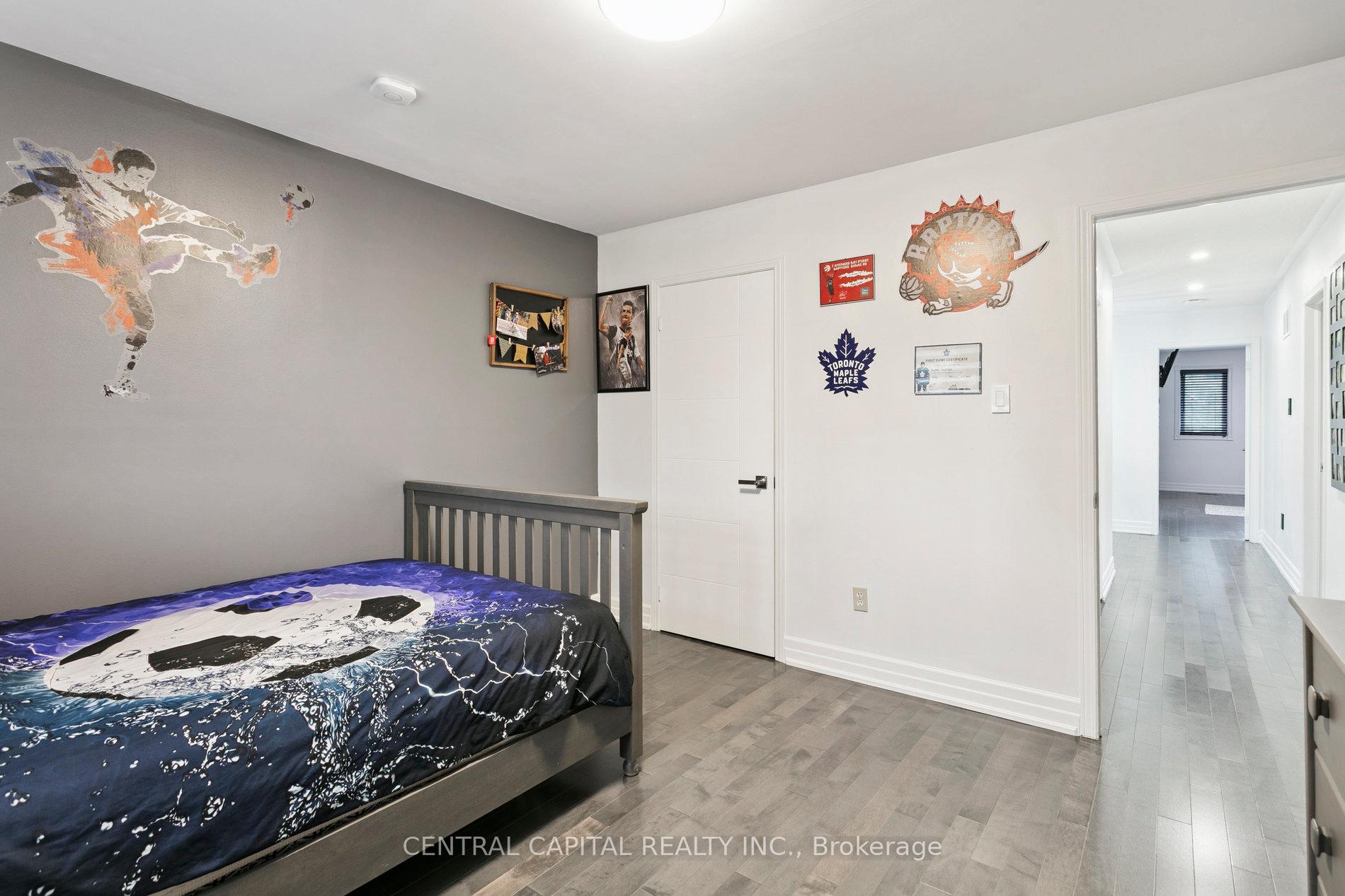 Photo 24 of 3389 Hargrove Road, Mississauga, Erin Mills — HOMEH