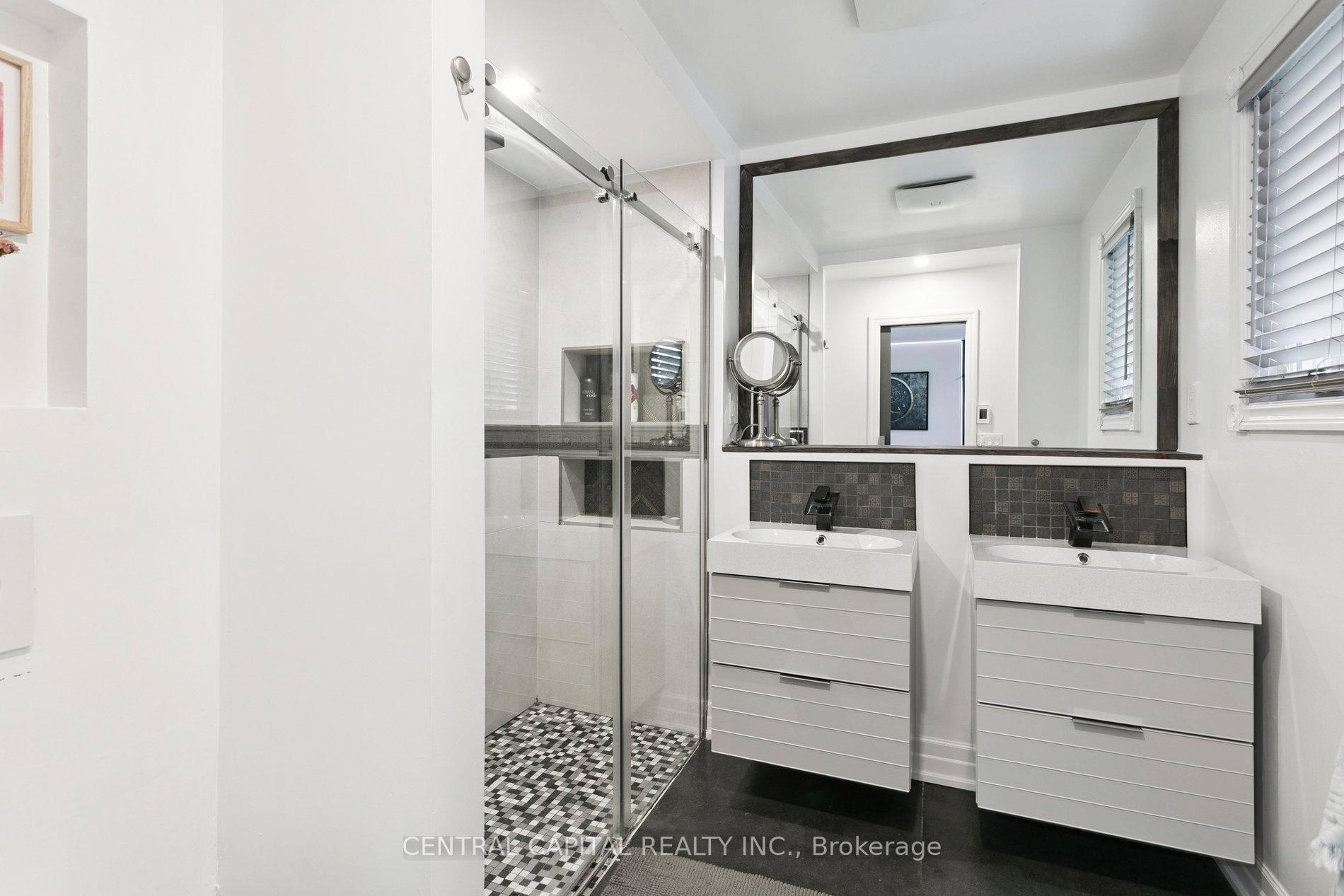Photo 31 of 3389 Hargrove Road, Mississauga, Erin Mills — HOMEH