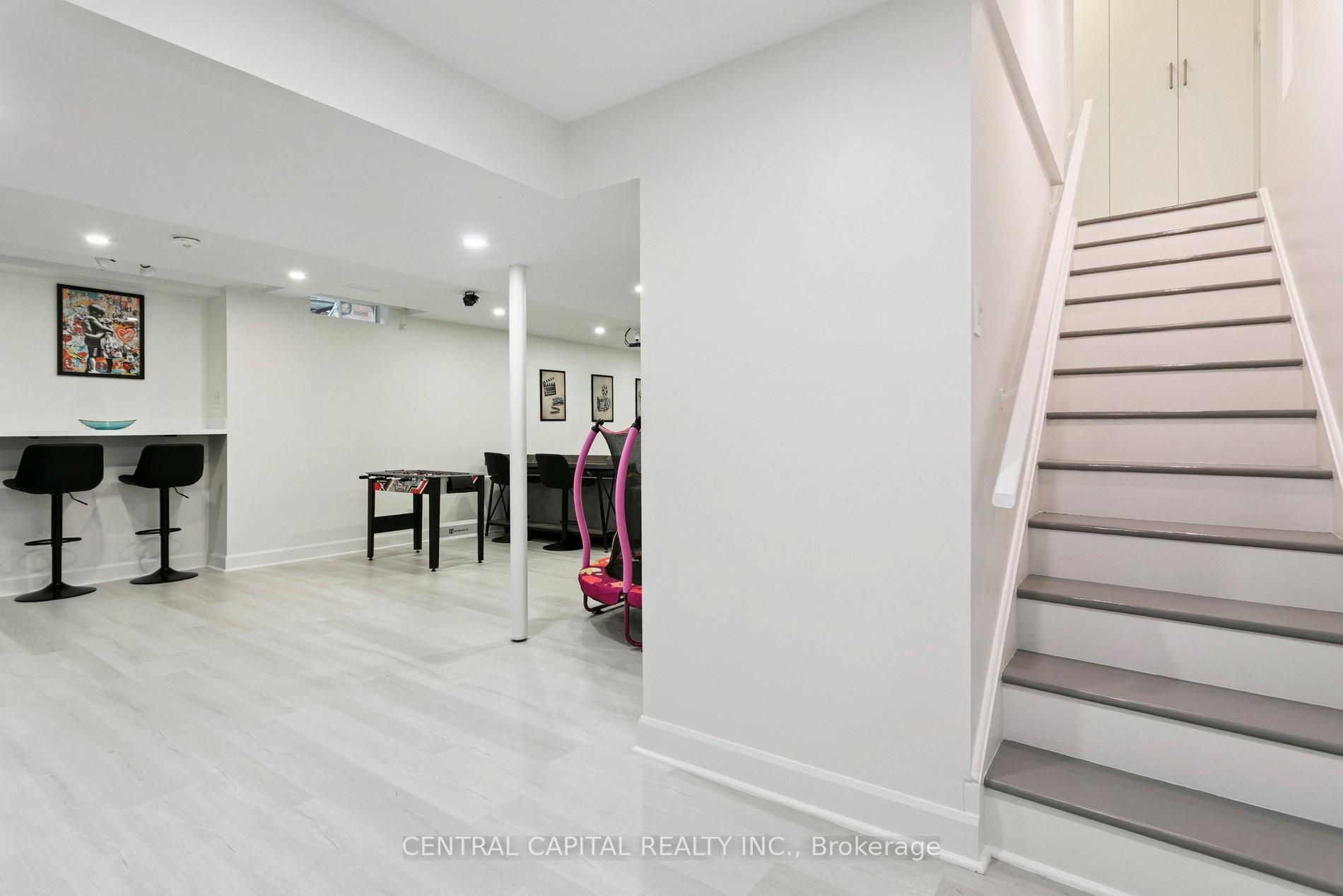 Photo 37 of 3389 Hargrove Road, Mississauga, Erin Mills — HOMEH