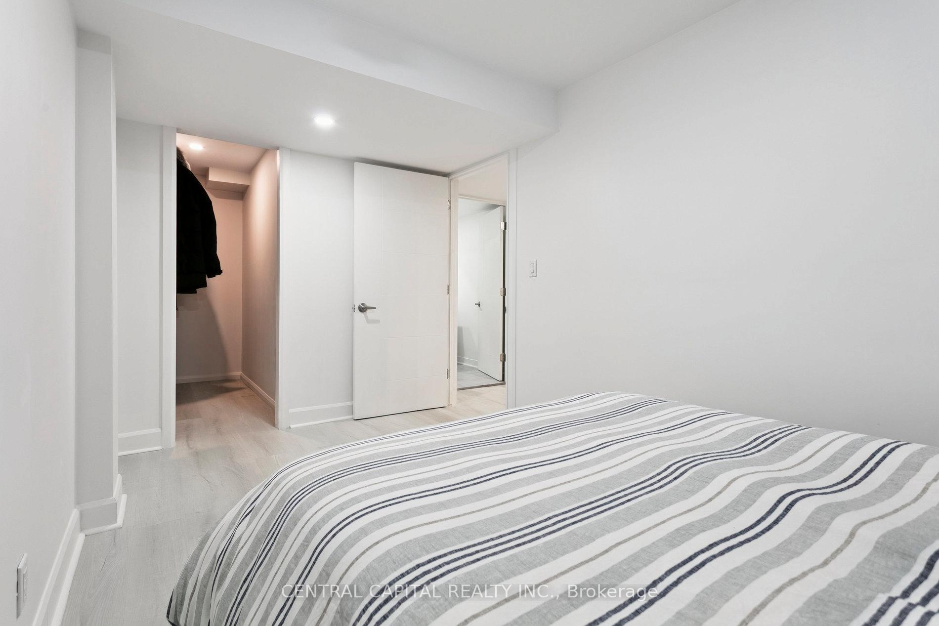 Photo 44 of 3389 Hargrove Road, Mississauga, Erin Mills — HOMEH
