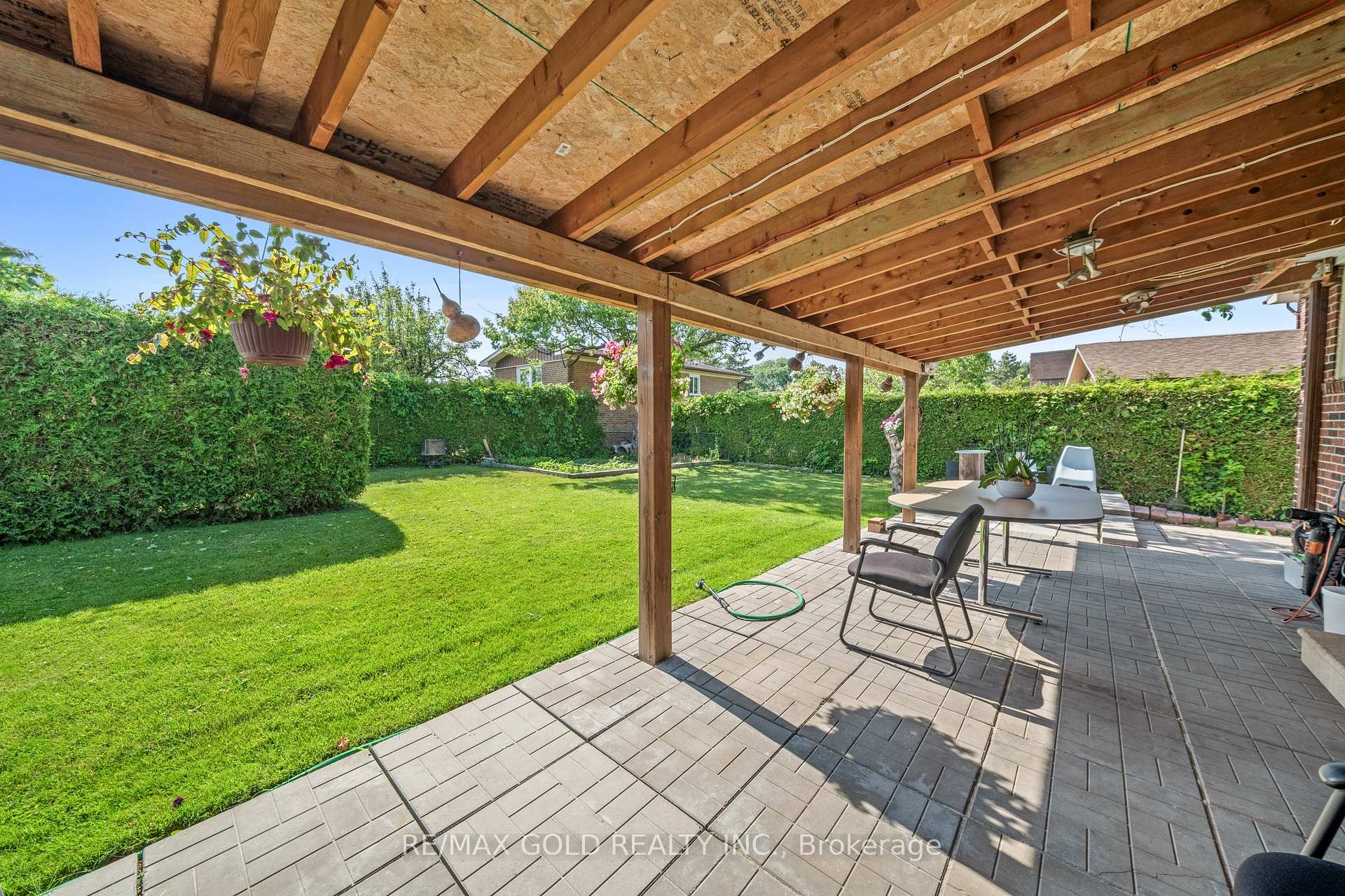Photo 26 of 4 Collingdale Road, Etobicoke, Mount Olive-Silverstone-Jamestown — HOMEH