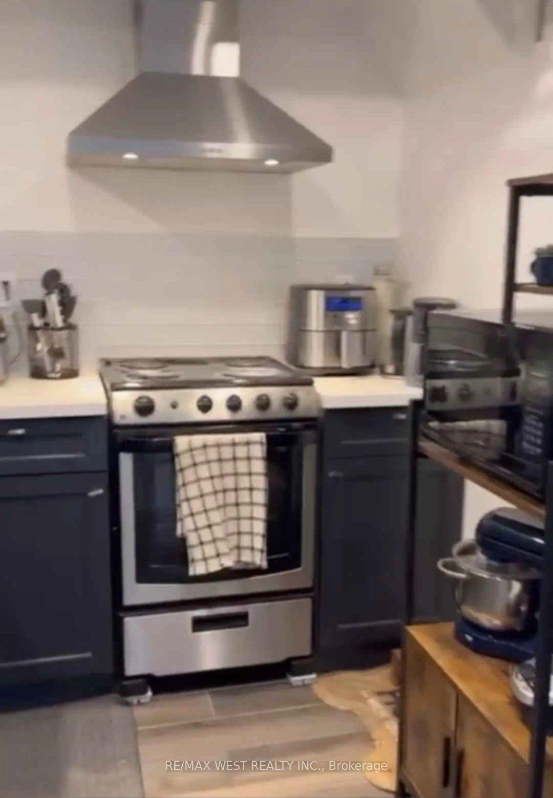Photo 8 of Unit Lower, 64 Galt Avenue, Toronto, South Riverdale — HOMEH