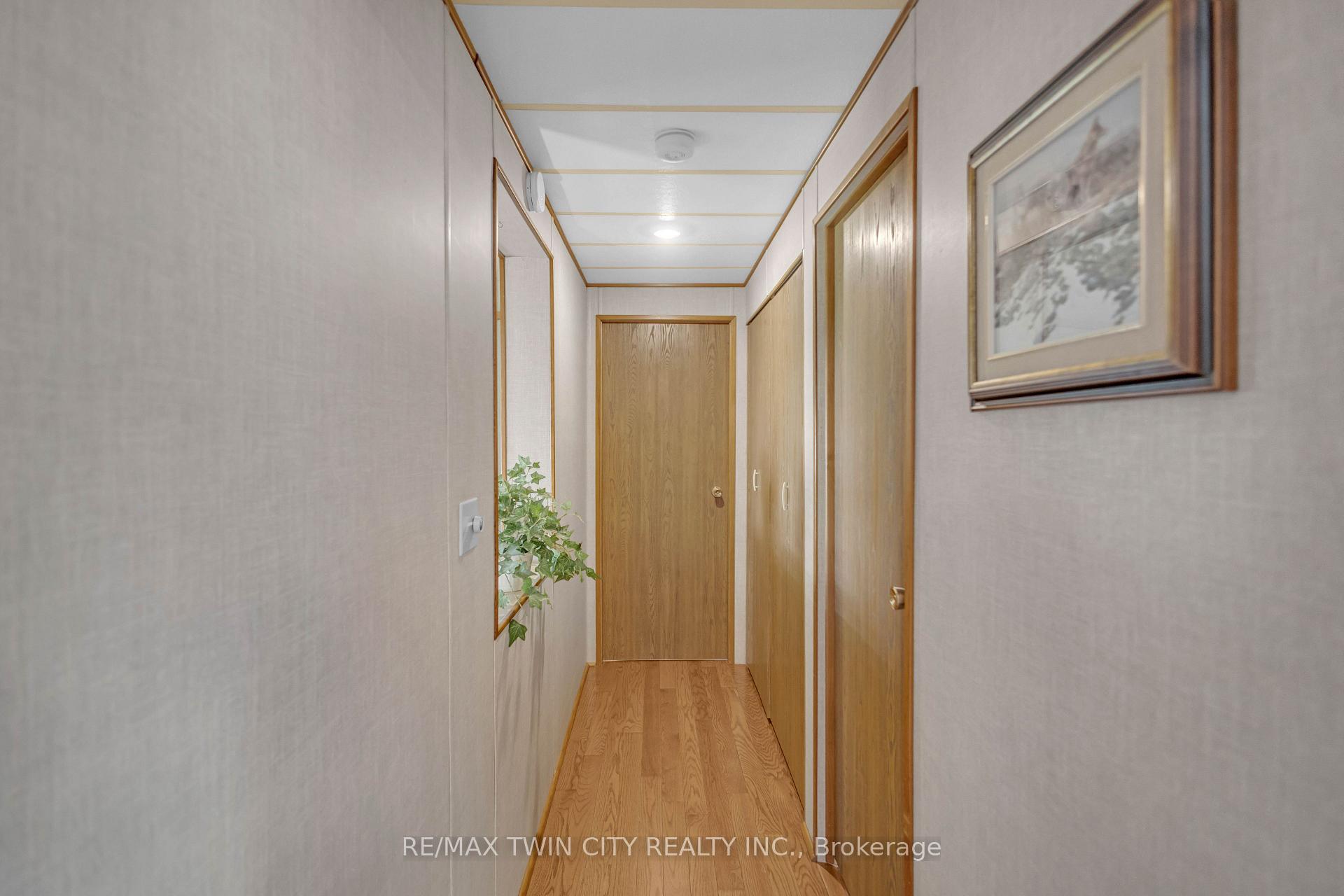 Photo 20 of Unit 505, 673 Brant Waterloo Road, North Dumfries, Ayr — HOMEH