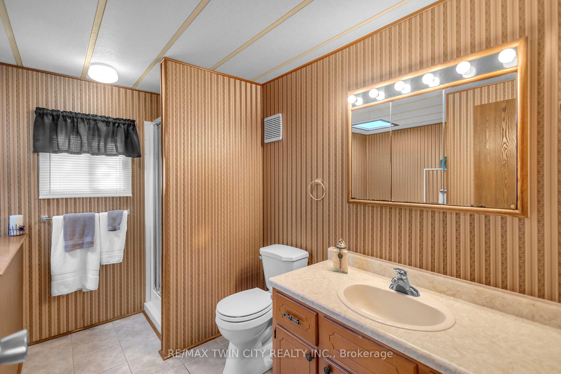 Photo 23 of Unit 505, 673 Brant Waterloo Road, North Dumfries, Ayr — HOMEH