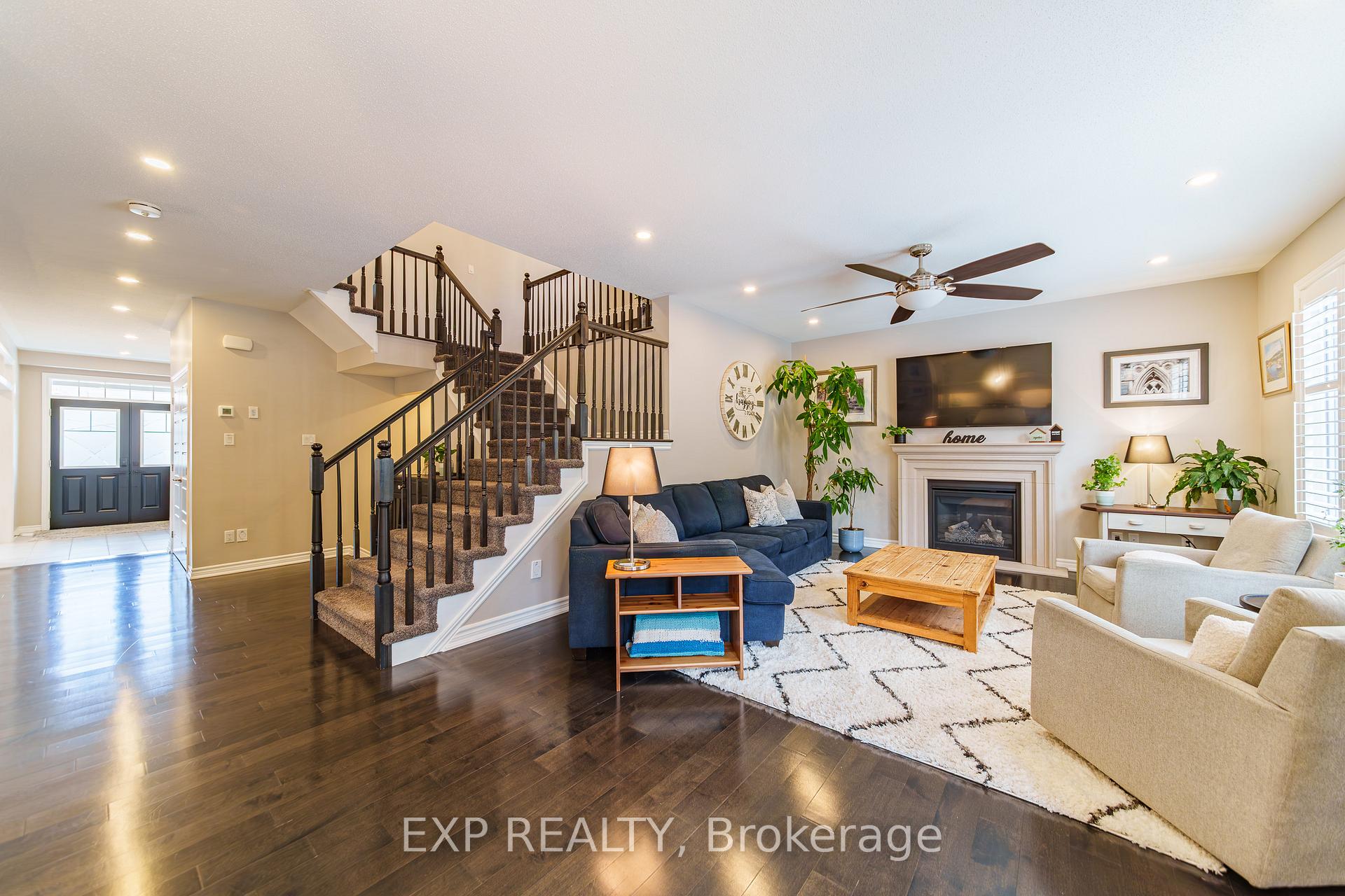 Photo 8 of 840 Stallion Crescent, Ottawa, Stittsville (South) — HOMEH