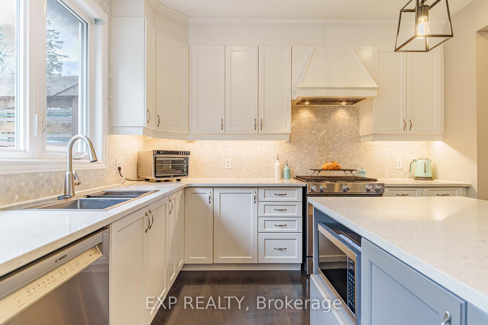 Photo 12 of 840 Stallion Crescent, Ottawa, Stittsville (South) — HOMEH