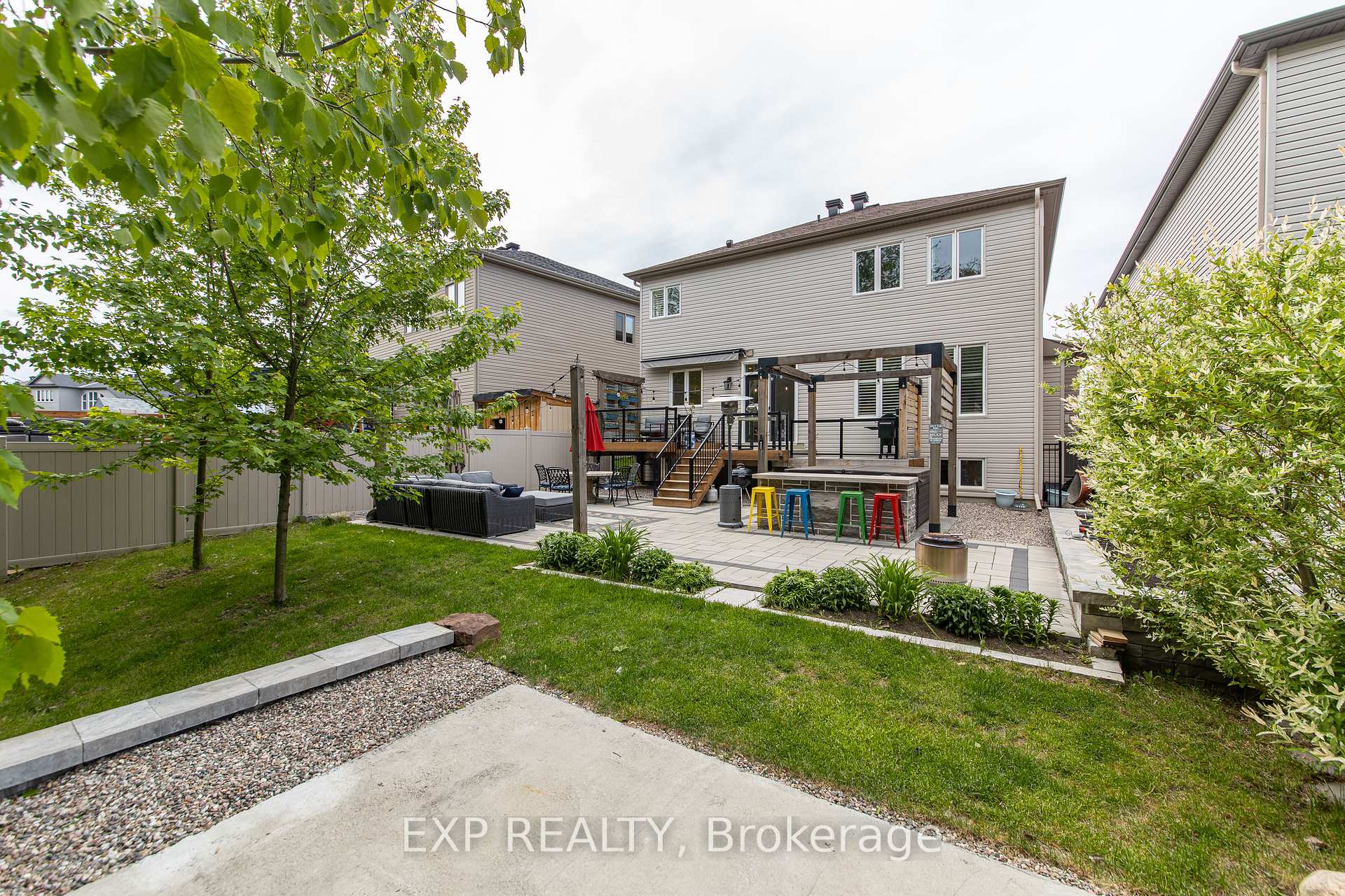 Photo 40 of 840 Stallion Crescent, Ottawa, Stittsville (South) — HOMEH