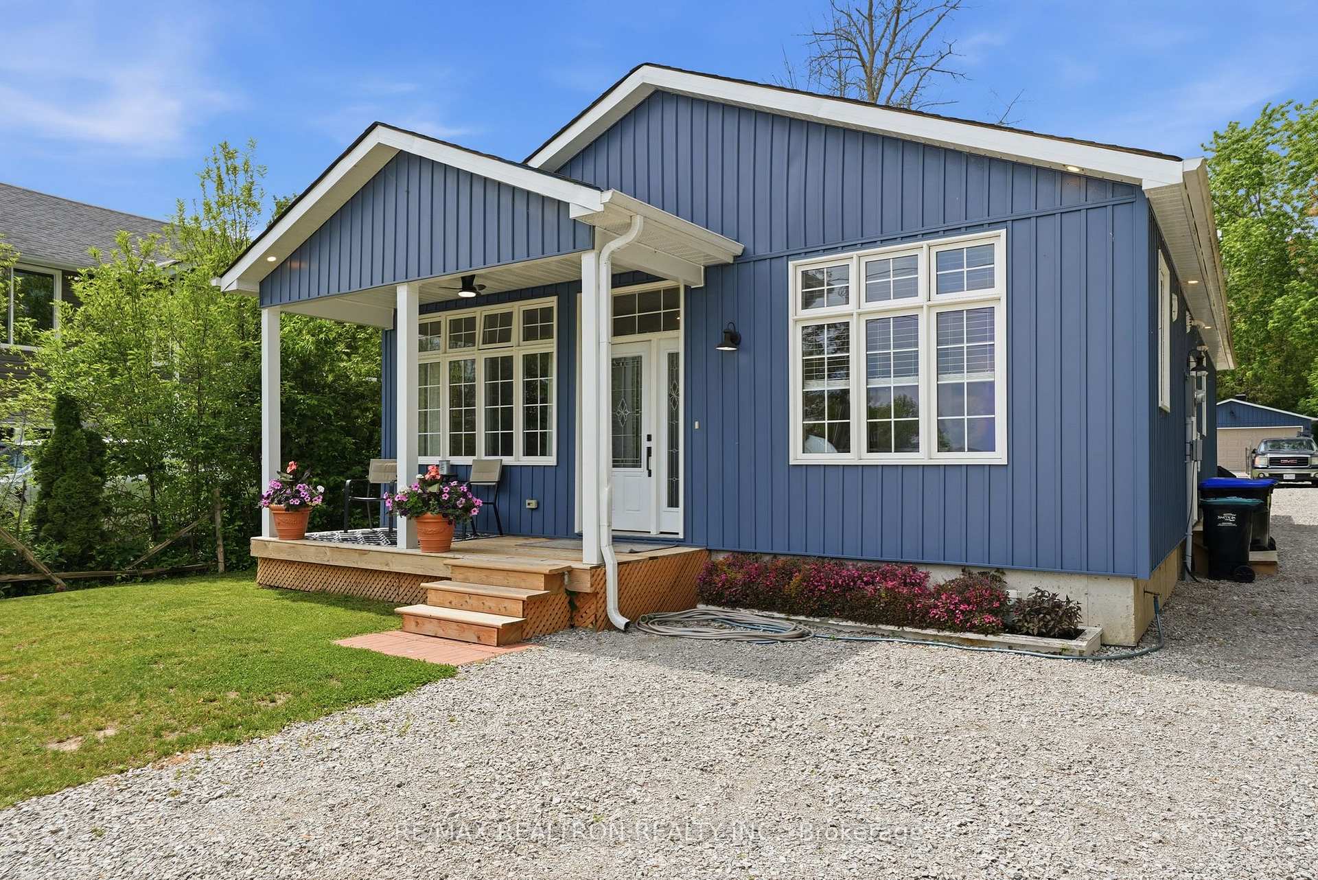 Photo 5 of 1050 Wisker Avenue, Innisfil, Rural Innisfil — HOMEH