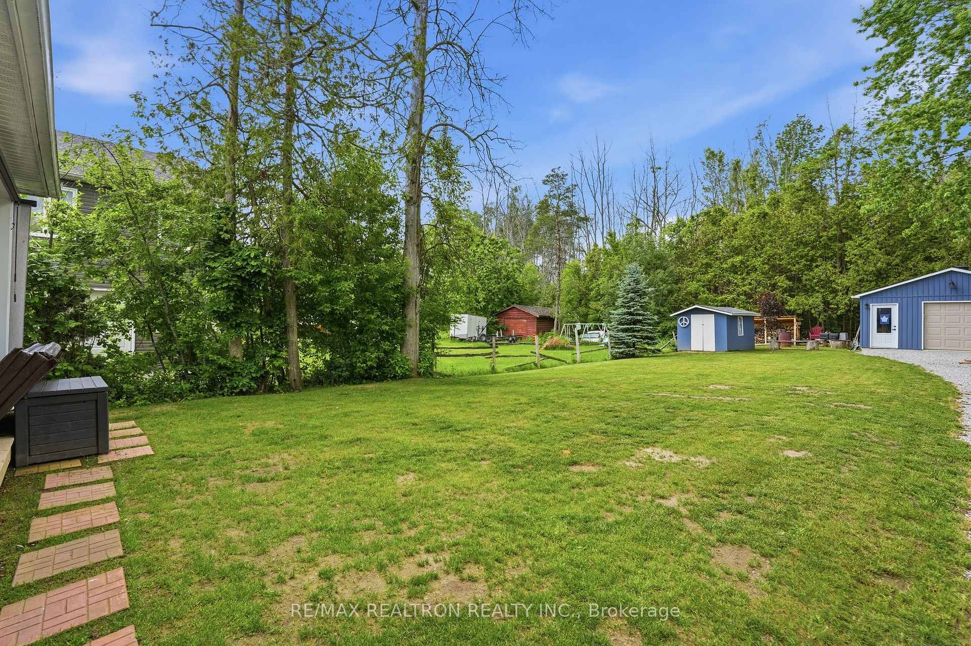 Photo 29 of 1050 Wisker Avenue, Innisfil, Rural Innisfil — HOMEH