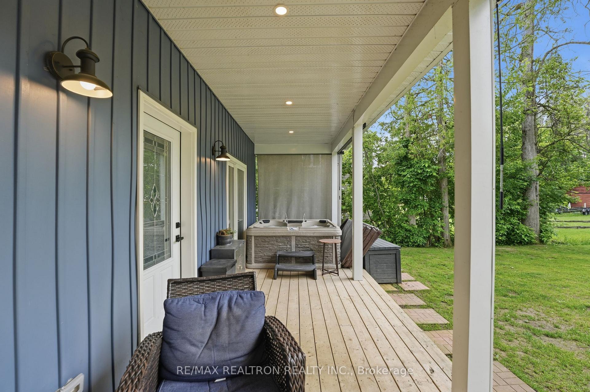 Photo 31 of 1050 Wisker Avenue, Innisfil, Rural Innisfil — HOMEH