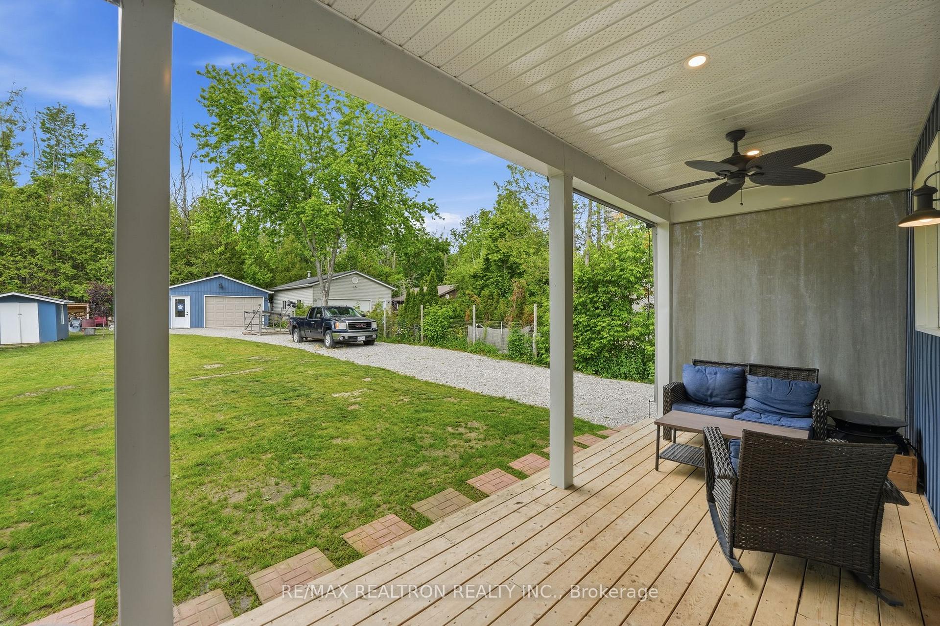 Photo 32 of 1050 Wisker Avenue, Innisfil, Rural Innisfil — HOMEH