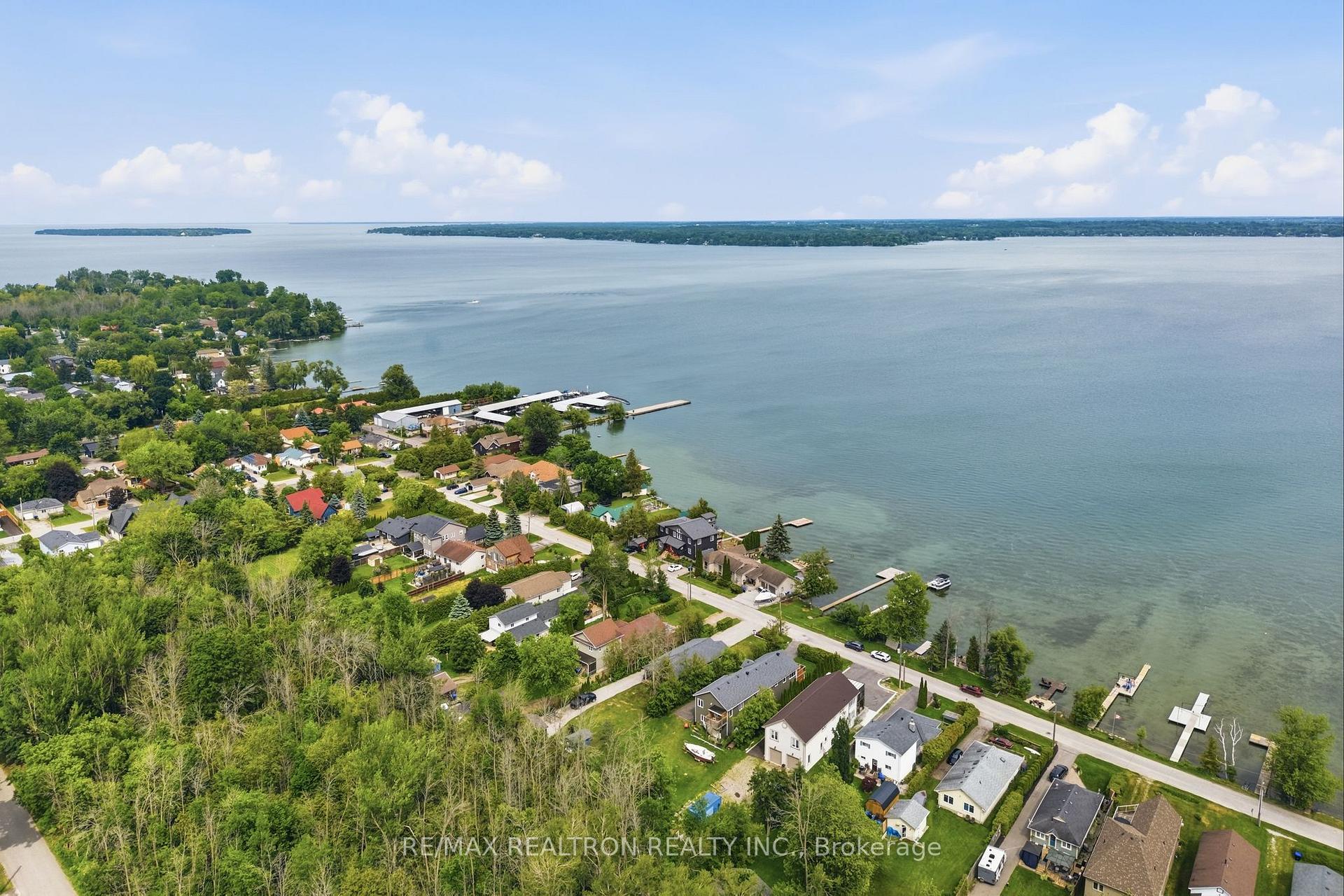 Photo 40 of 1050 Wisker Avenue, Innisfil, Rural Innisfil — HOMEH