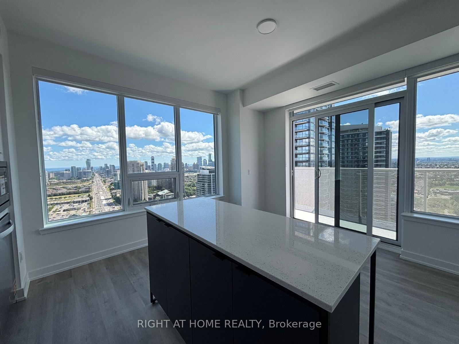 Front of Unit 2905, 5105 Hurontario Street