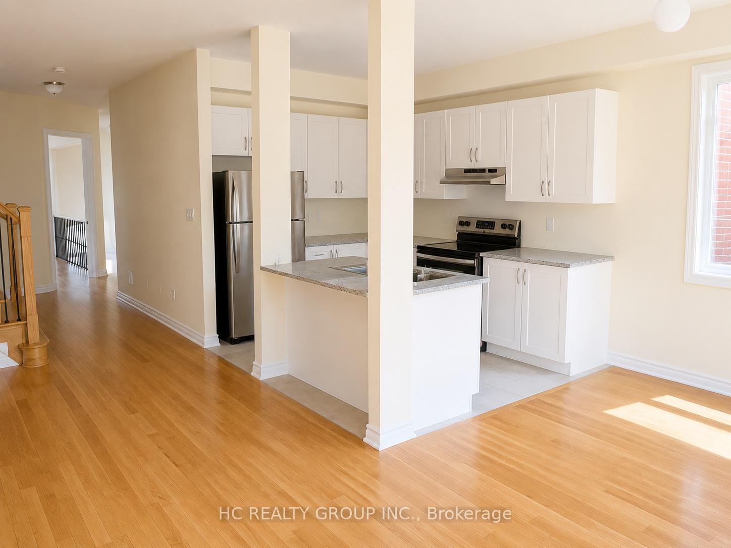 Photo 3 of 11 Sandwell Street, Vaughan, Vellore Village — HOMEH