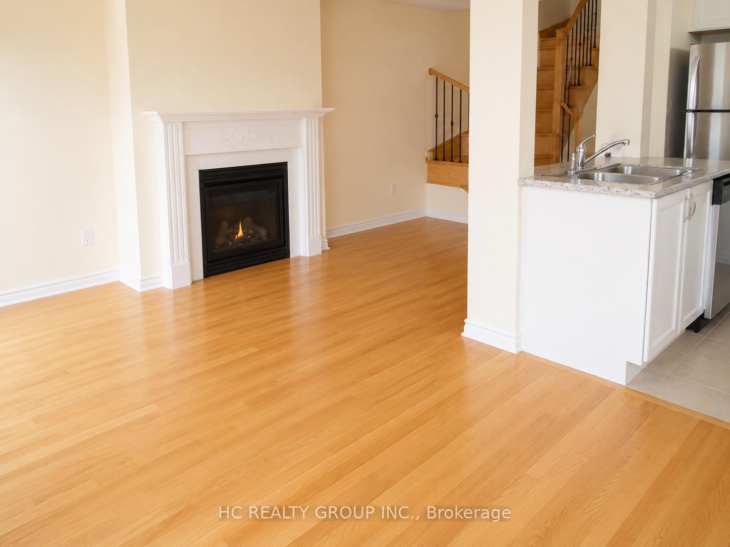 Photo 4 of 11 Sandwell Street, Vaughan, Vellore Village — HOMEH