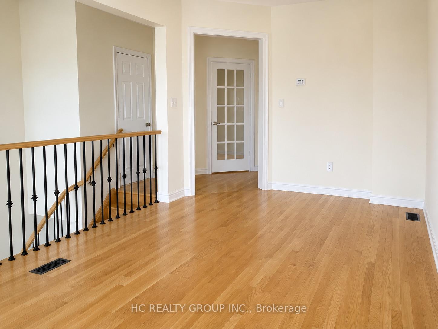 Photo 6 of 11 Sandwell Street, Vaughan, Vellore Village — HOMEH