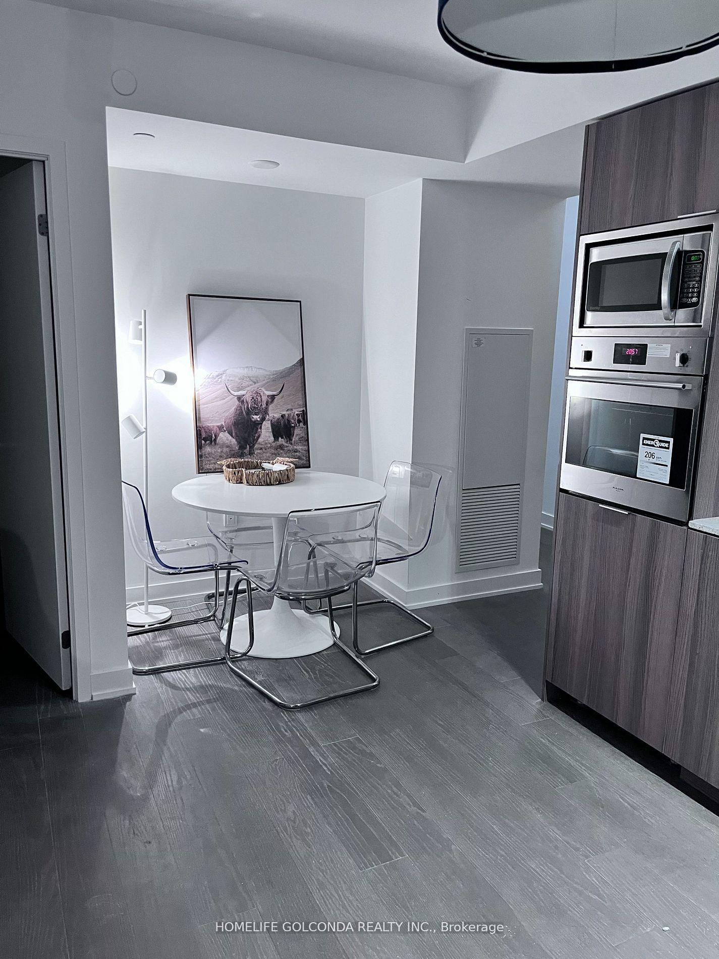 Photo 6 of Unit 2408, 11 Wellesley Street W, Toronto, Bay Street Corridor — HOMEH