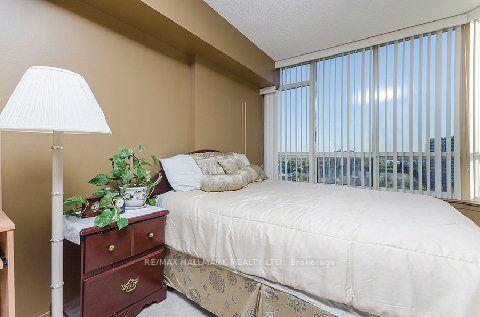 Photo 9 of Unit 1022, 32 Clarissa Drive E, Richmond Hill, Harding — HOMEH