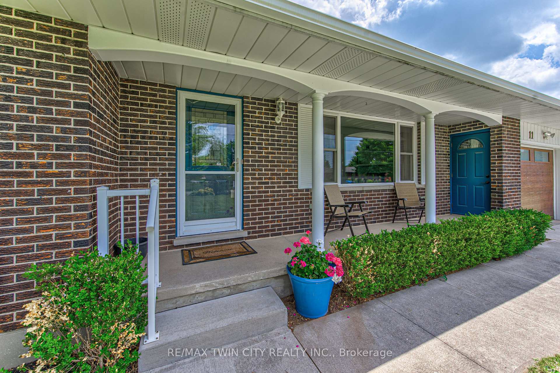 Photo 12 of 11 Beechim Drive, Wilmot, New Dundee — HOMEH