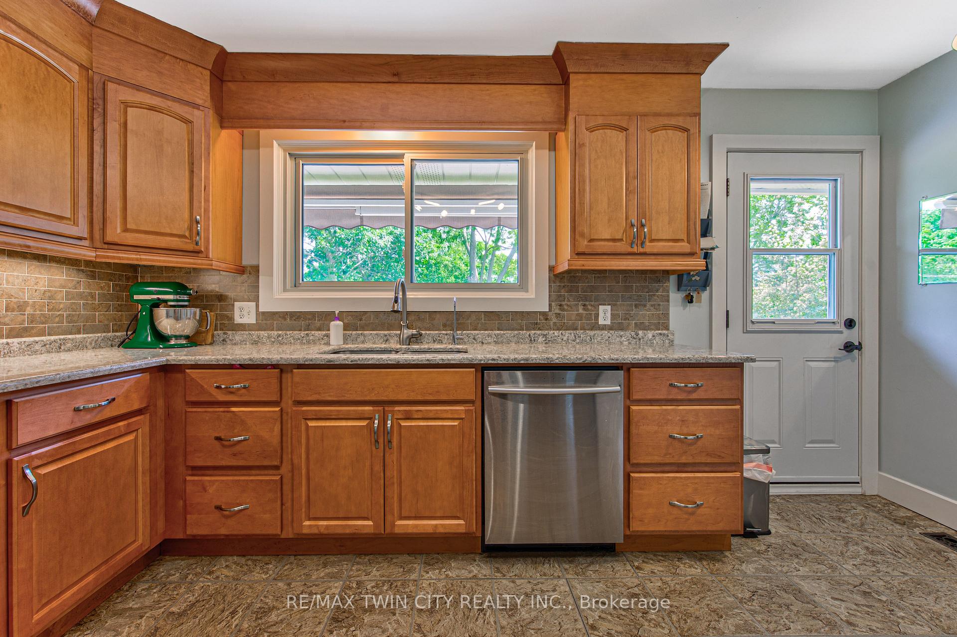 Photo 46 of 11 Beechim Drive, Wilmot, New Dundee — HOMEH